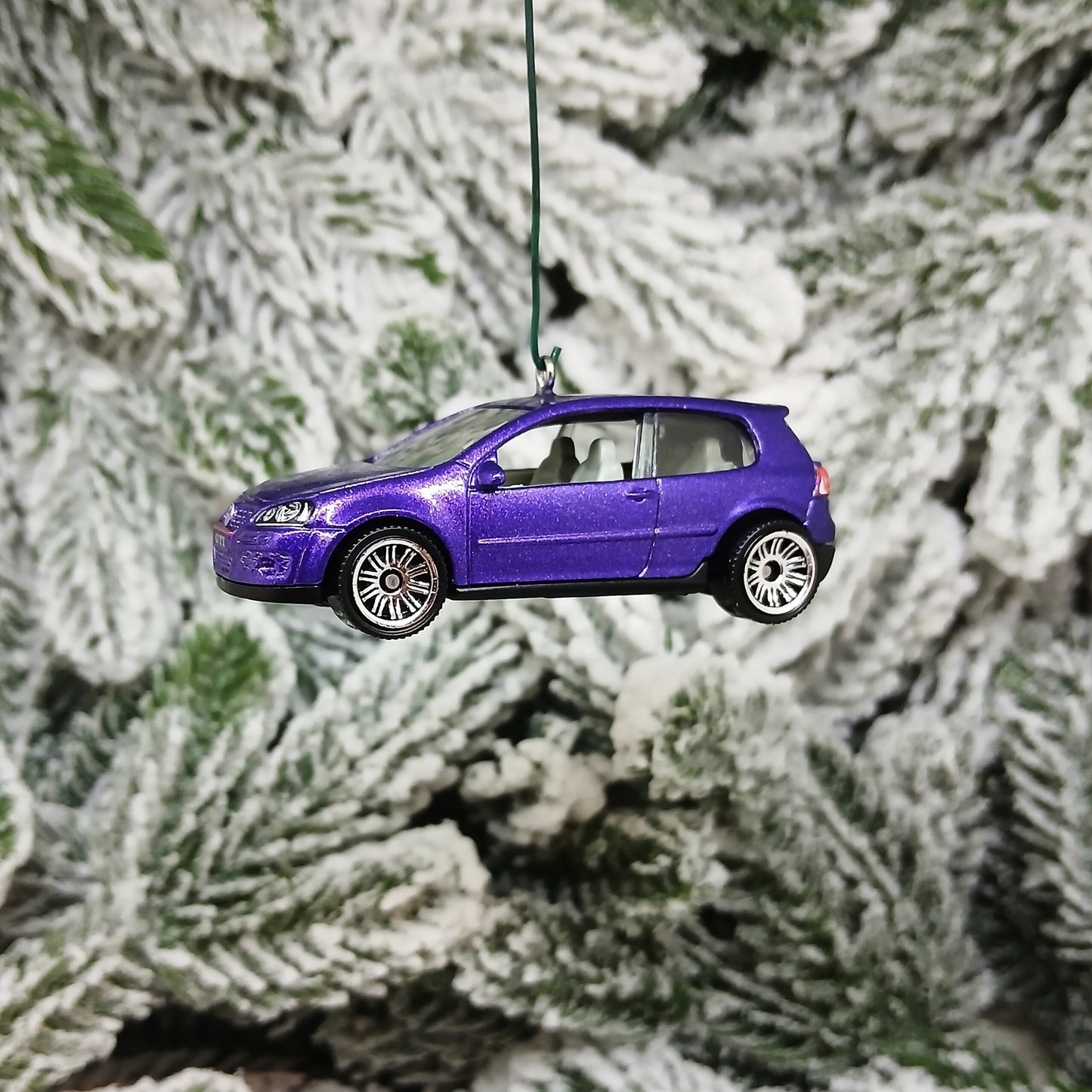 VW Golf GTI Ornament Christmas Gift Idea Volkswagen Xmas Tree Decoration Purple Licensed