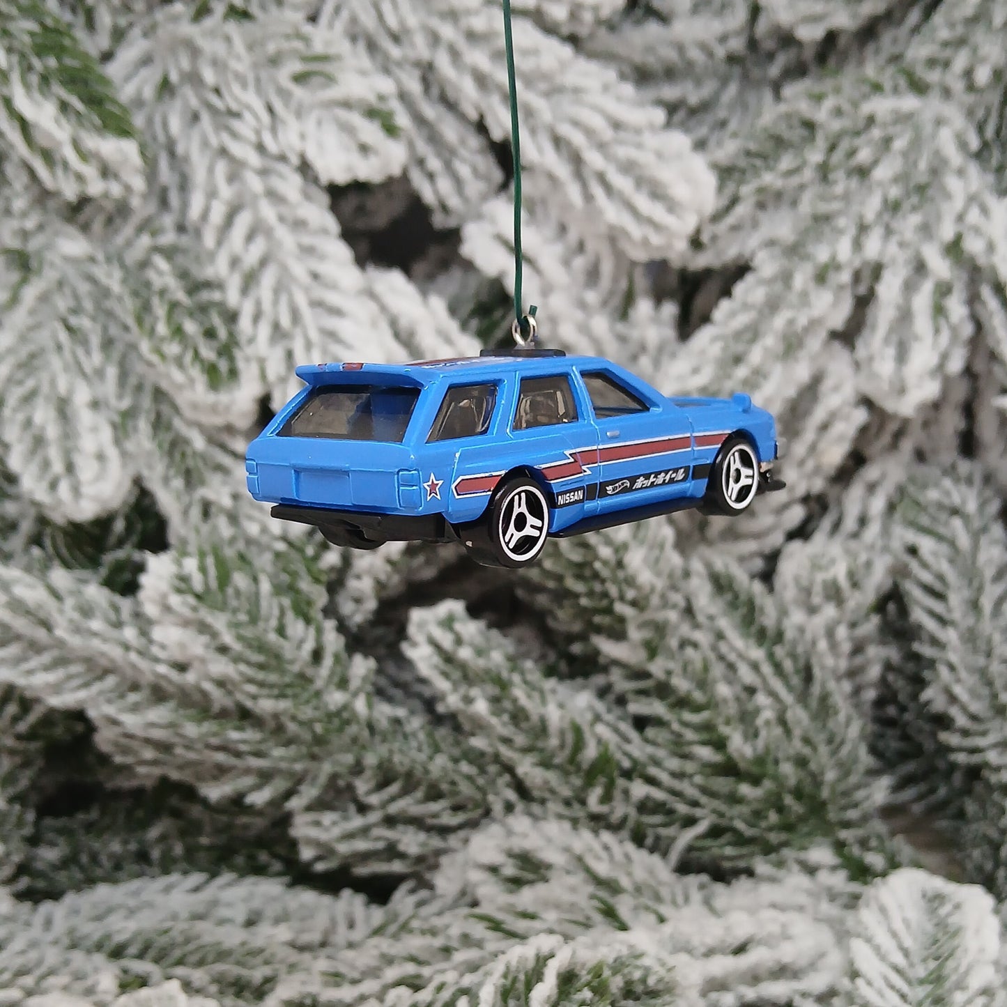 NISSAN Maxima Wagon Christmas Ornament Unique Gift Car Xmas Tree Decoration