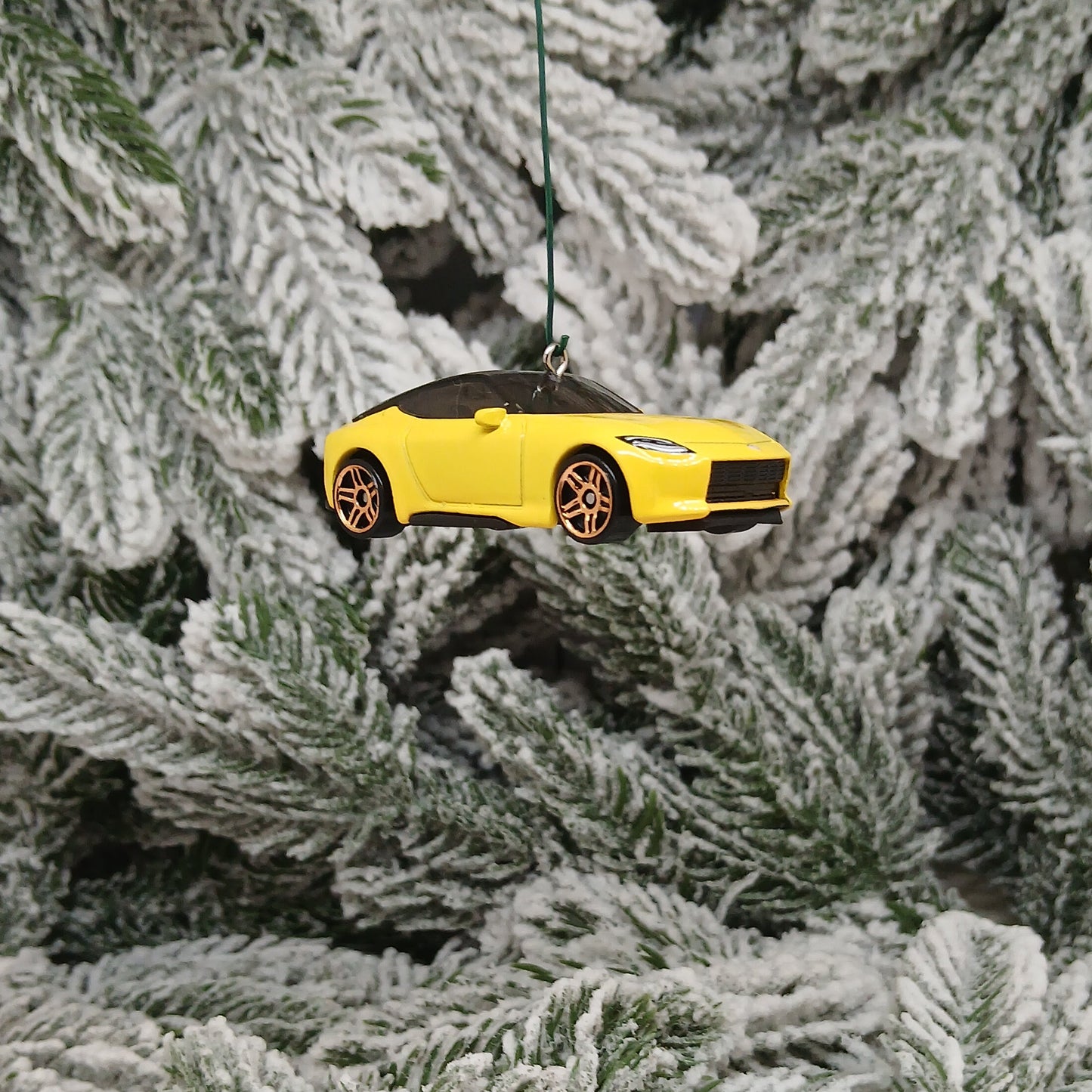 NISSAN Z Christmas Ornament Unique Gift Car Xmas Tree Decoration Yellow