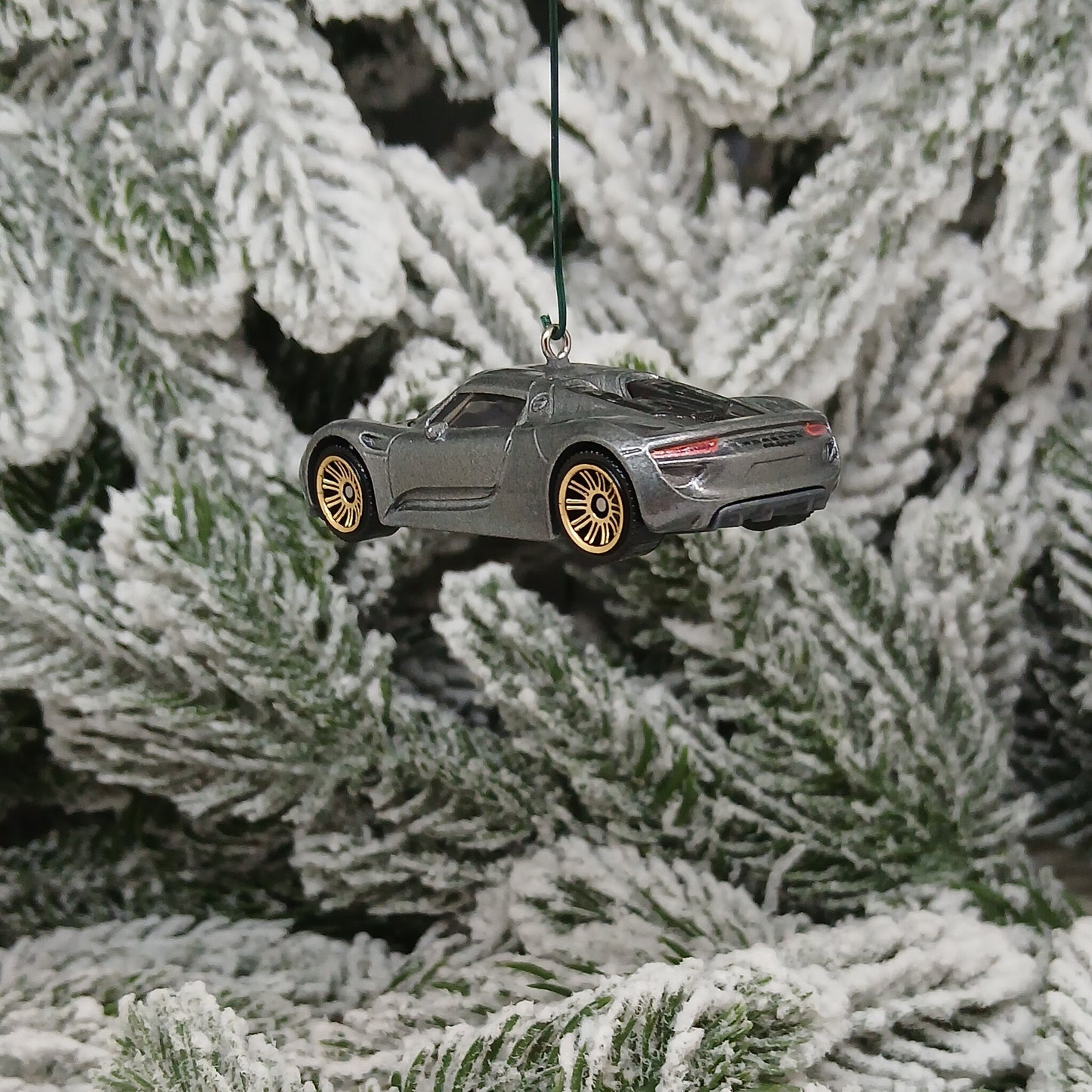 PORSCHE 918 Spyder Ornament Christmas Gift Xmas Tree Decoration 2013 2014 2015 Silver Green Yellow