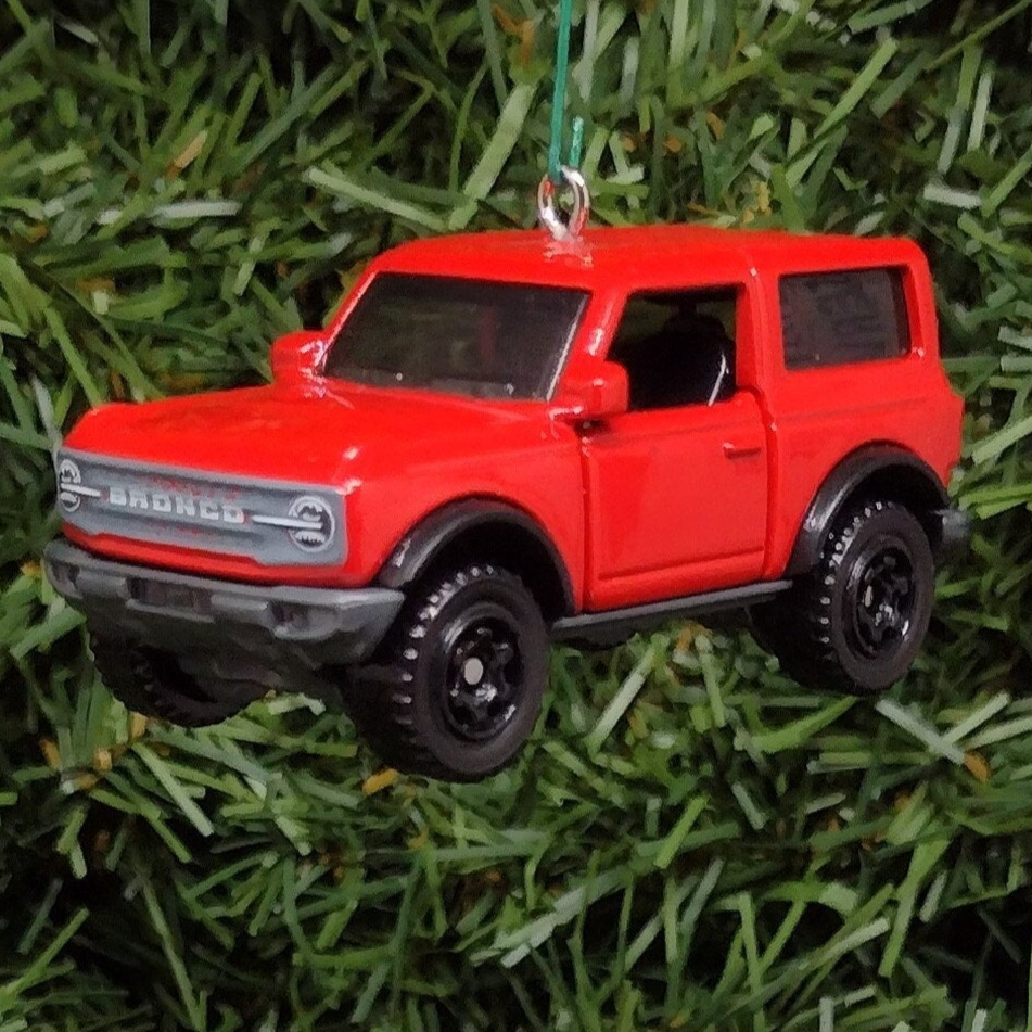 Ford Bronco Ornament 2021 Christmas Tree Decoration unique Xmas Gift Idea 2021-2024 red 2 door