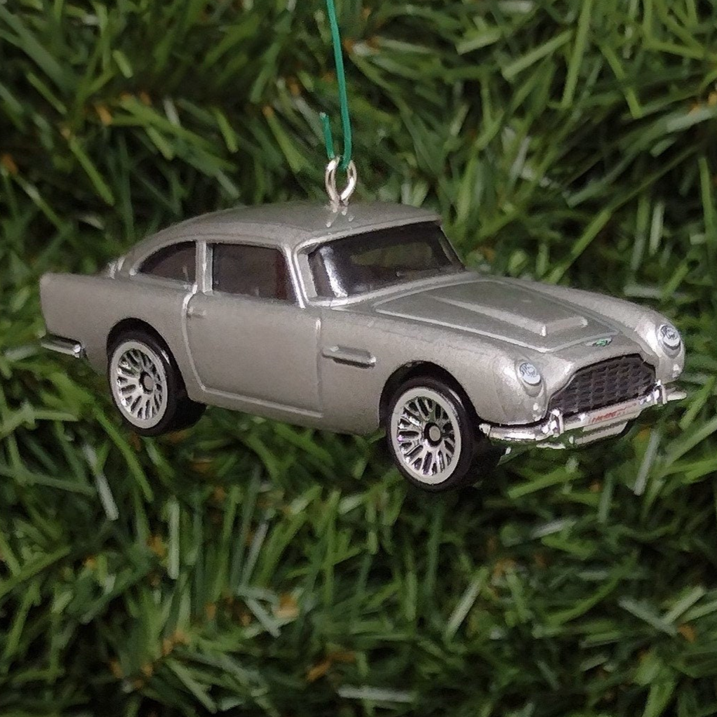 ASTON MARTIN Ornament 1963 DB5 Christmas Gift idea Unique Classic Car Xmas Tree Decoration Fast & Furious