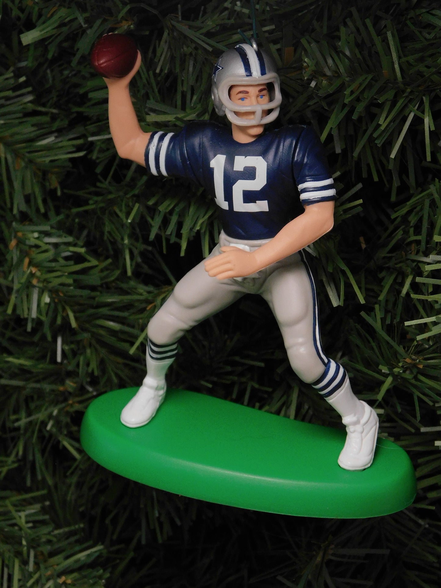 Roger Staubach DALLAS COWBOYS Christmas tree ornament xmas NFL football figure unique gift idea