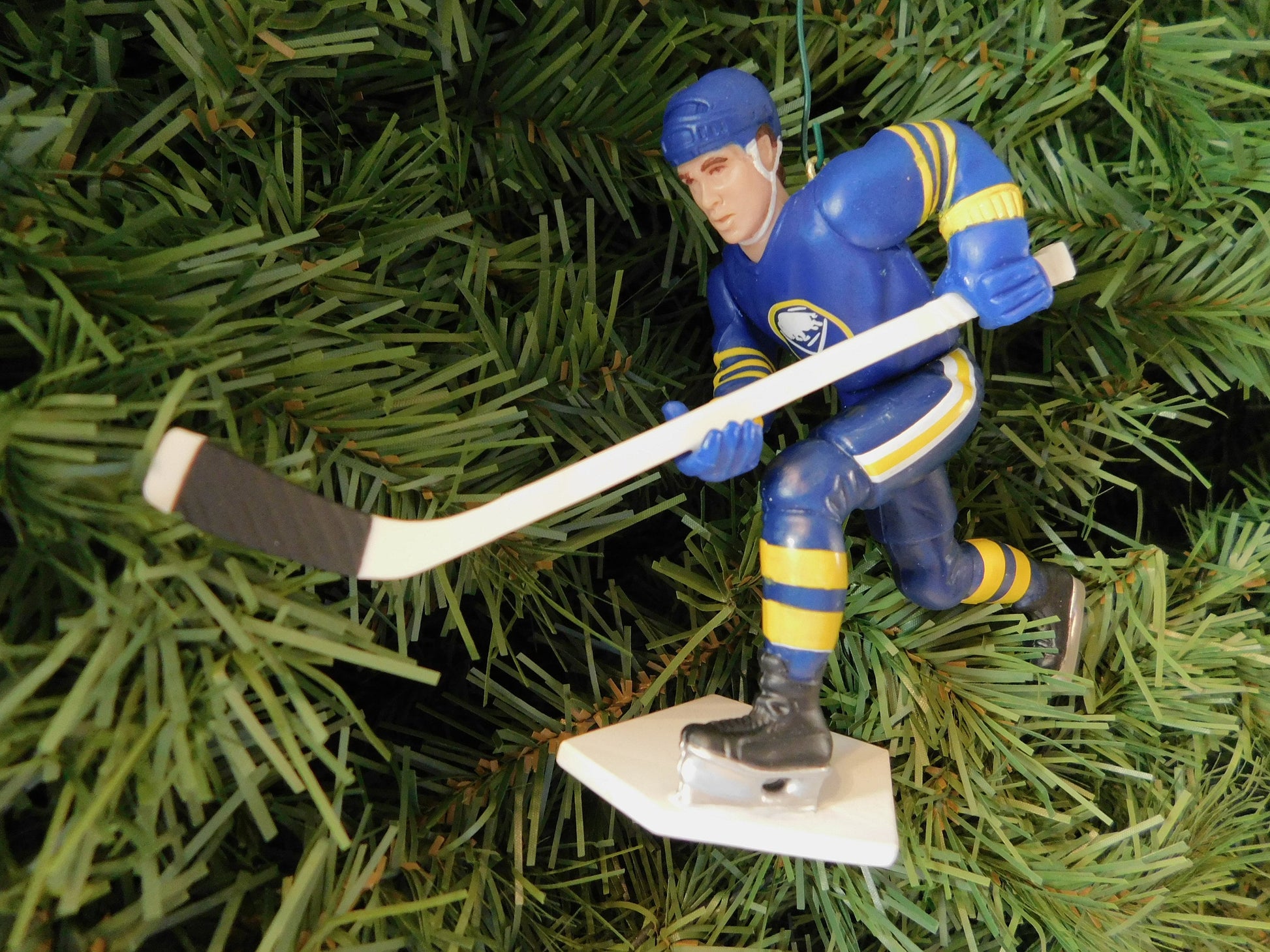 BUFFALO SABRES Christmas tree ornaments Dominic Hasek/Pat LaFontaine/Alexander Mogilny xmas nhl hockey figure