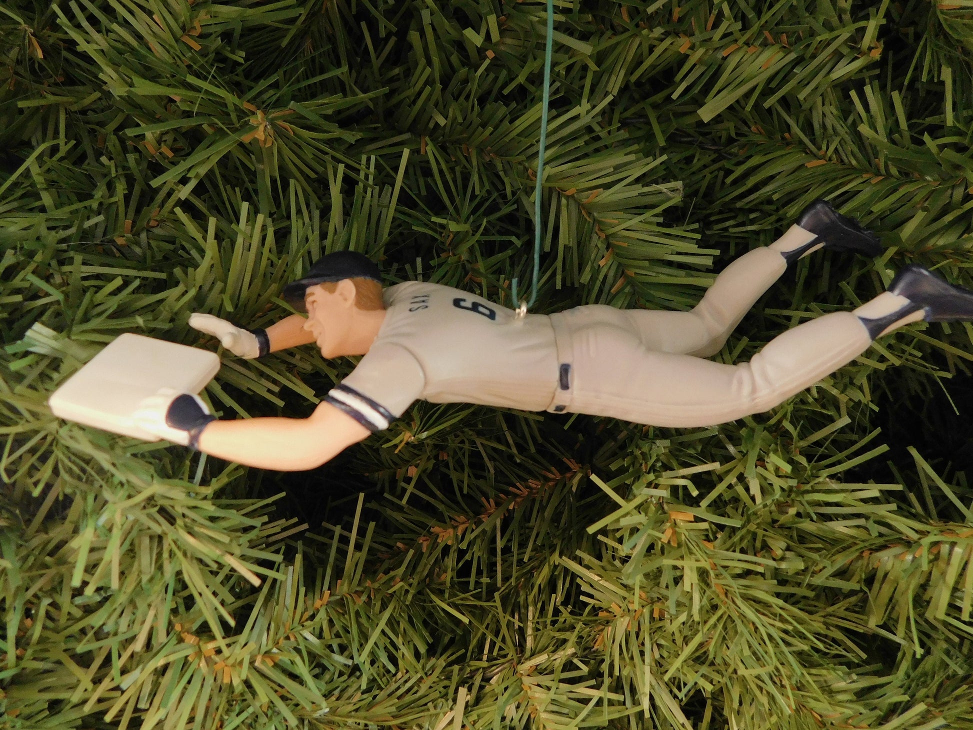 Steve Sax NEW YORK YANKEES Ornament Christmas Gift Idea Xmas Tree Decoration Mlb Baseball Figure