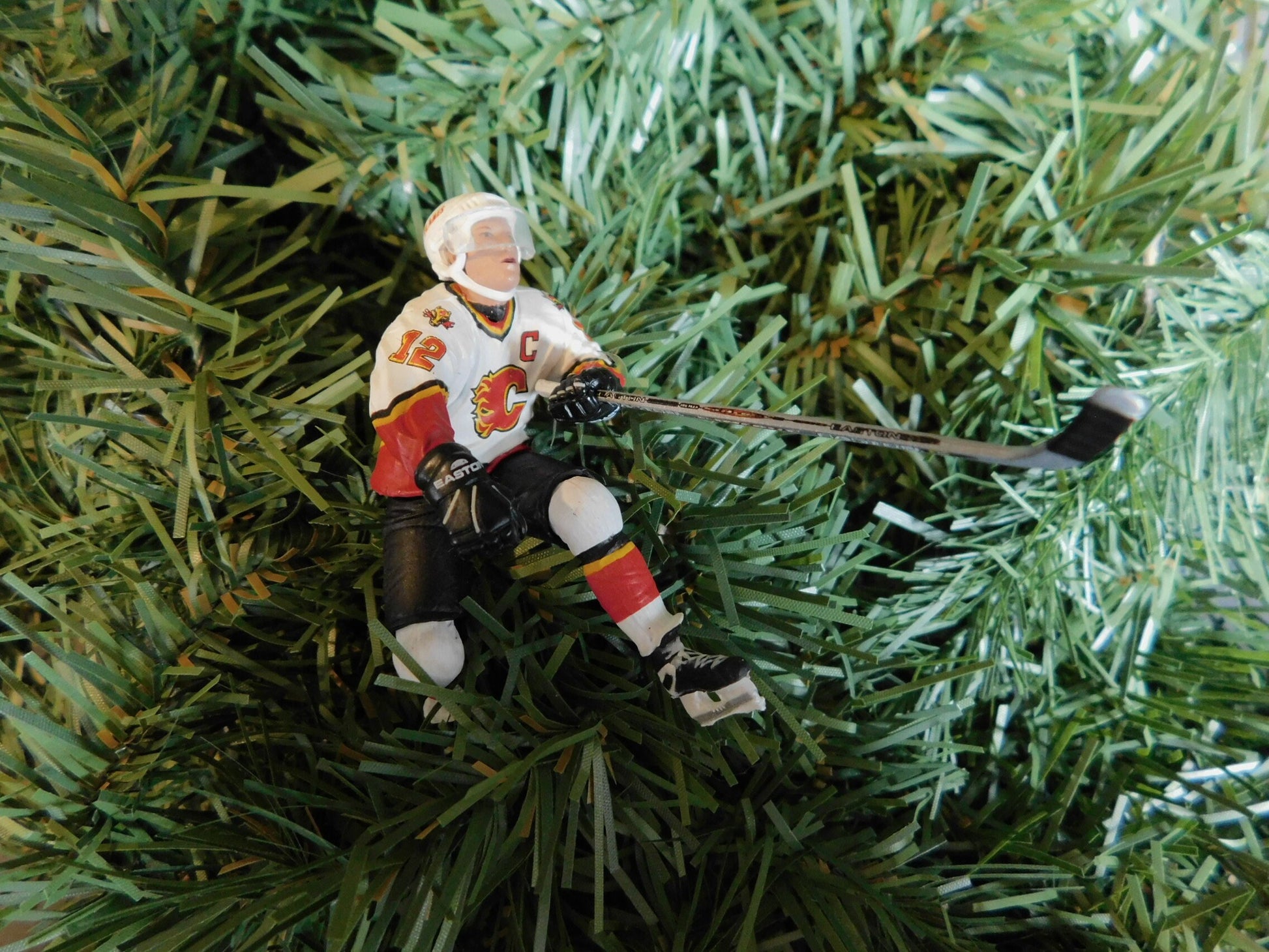 CALGARY FLAMES Christmas tree ornament Theoren Theo Fleury, Jarome Iginla xmas NHL hockey figure unique gift idea