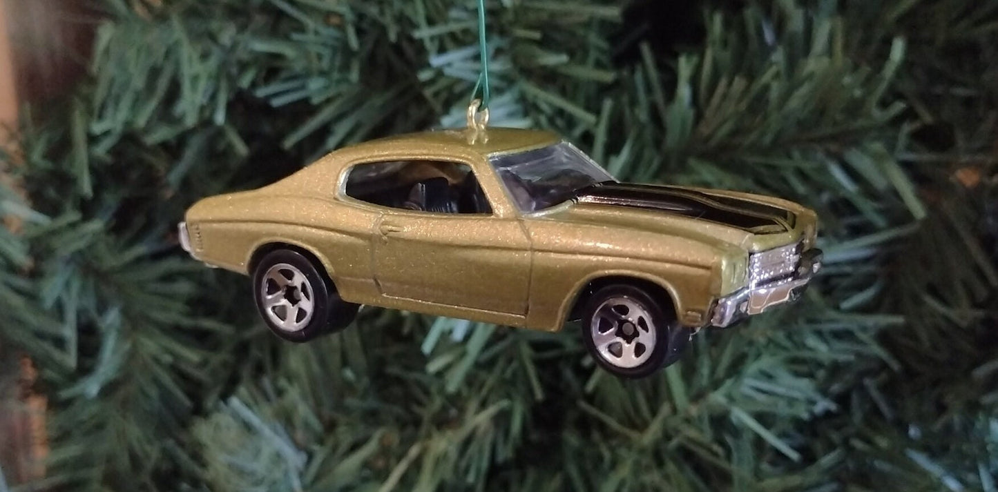 Chevy Chevelle SS 1970 Ornament Christmas tree decoration fun gift for car enthusiast Chevrolet unique xmas gift idea