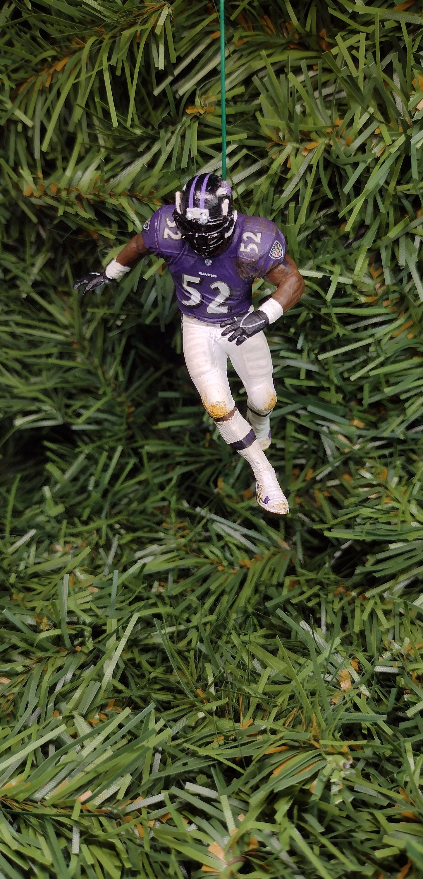 Ray Lewis Baltimore Ravens Ornament Christmas Gift Idea Unique Xmas Tree Decoration NFL Football Figure 2.75 inches