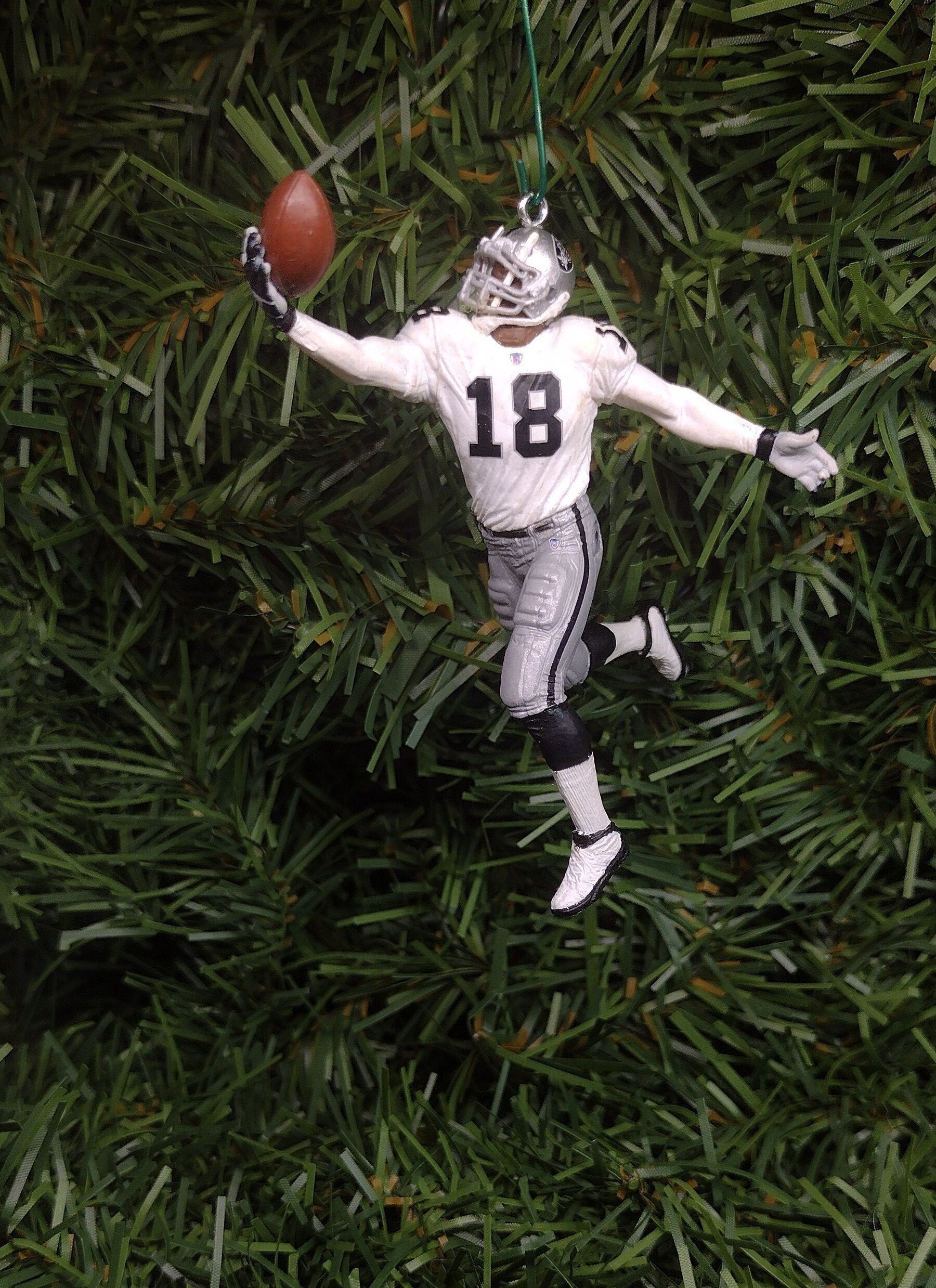 Randy Moss Oakland Raiders Ornament Christmas Gift Idea Unique Xmas Tree Decoration NFL football figure Las Vegas