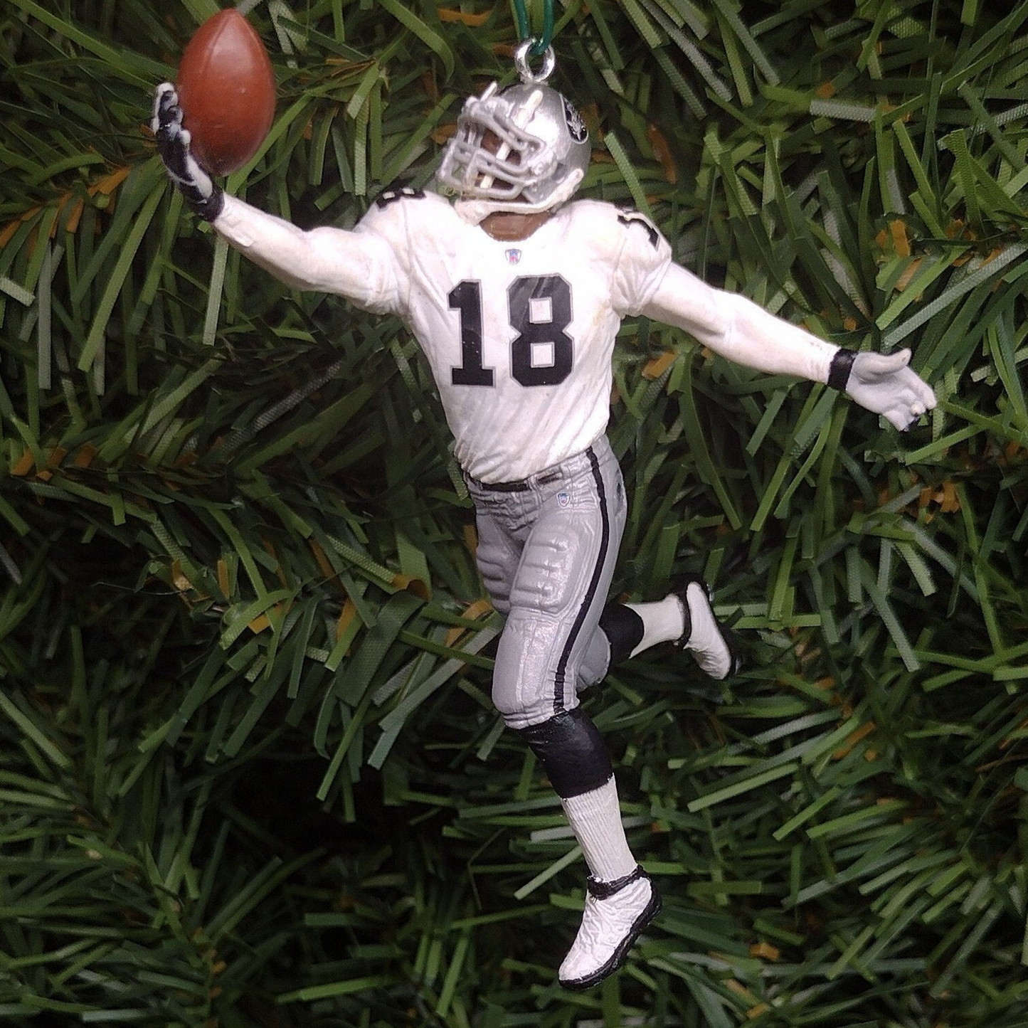 Randy Moss Oakland Raiders Ornament Christmas Gift Idea Unique Xmas Tree Decoration NFL football figure Las Vegas