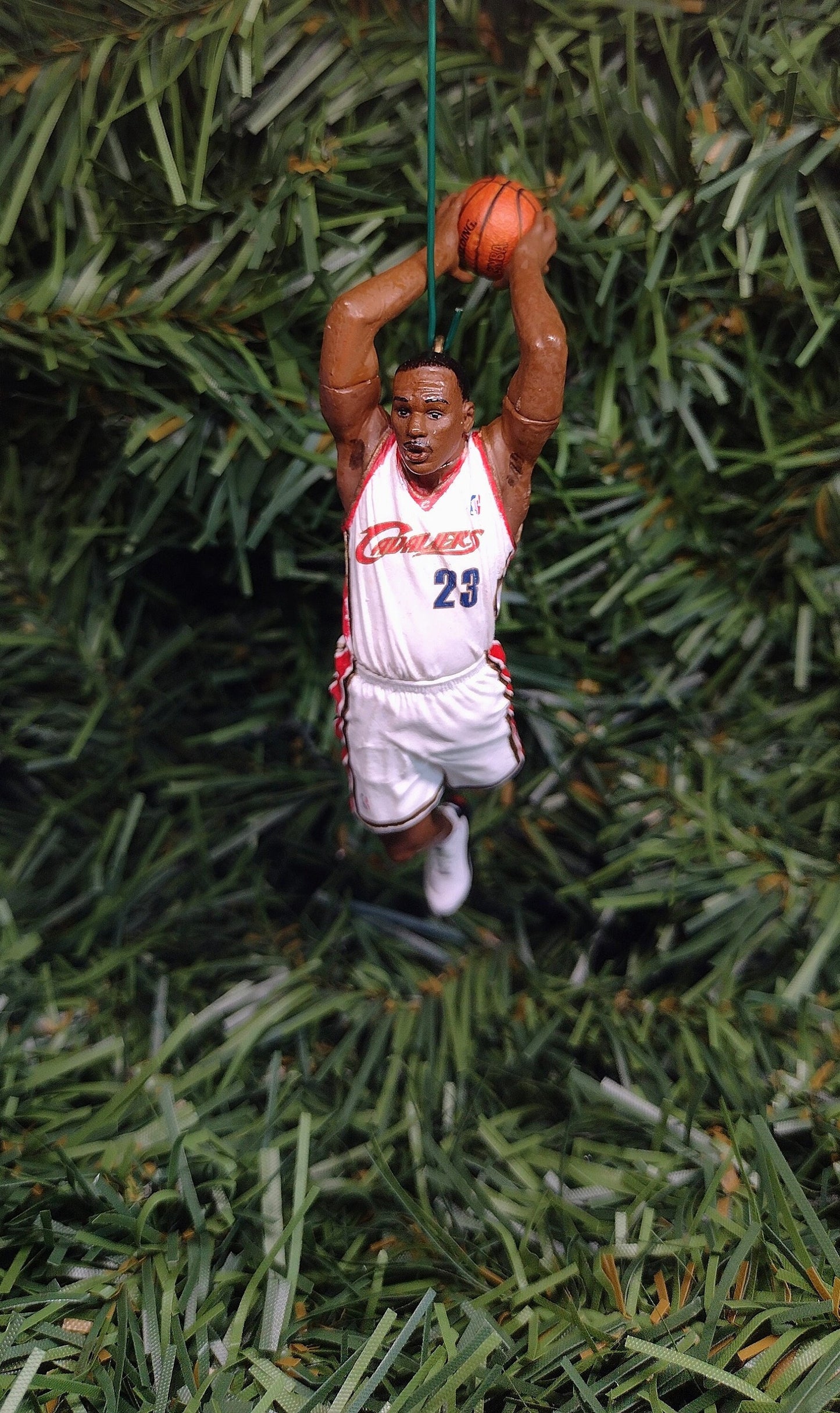 Lebron James Cavs Ornament Christmas Gift Idea Unique Xmas Tree Decoration Cleveland Cavaliers NBA Basketball Figure