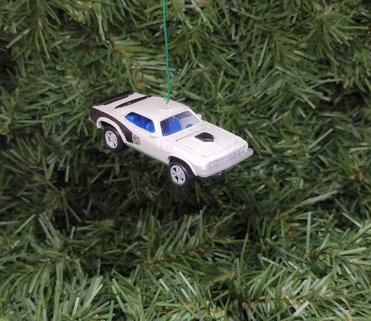 Plymouth Barracuda Ornament 1971 Hemi Cuda Christmas tree decoration fun Mopar automotive gift for car enthusiast or man cave tree