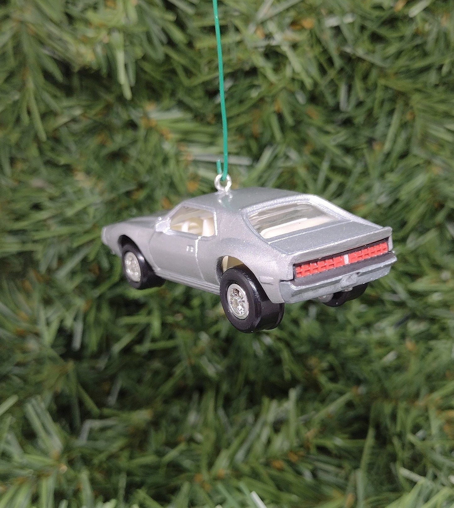 AMC Javelin Ornament 1972 Christmas Tree Decoration Fun Automotive Gift for Classic Car Enthusiast