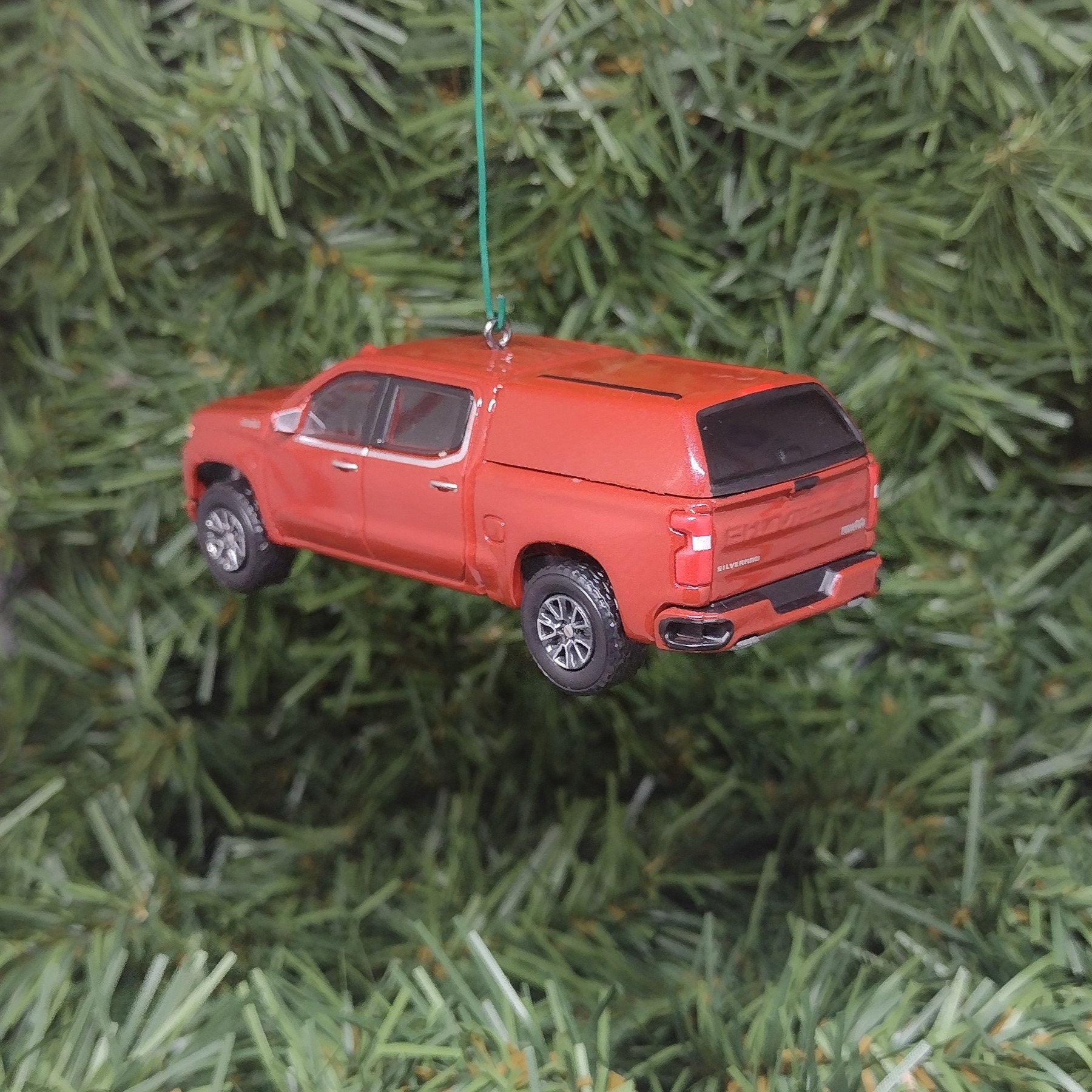 Chevy Silverado Ornament 2022-2024 Christmas tree decoration Chevrolet Pickup Truck 2023 Unique Xmas Tree Decoration G