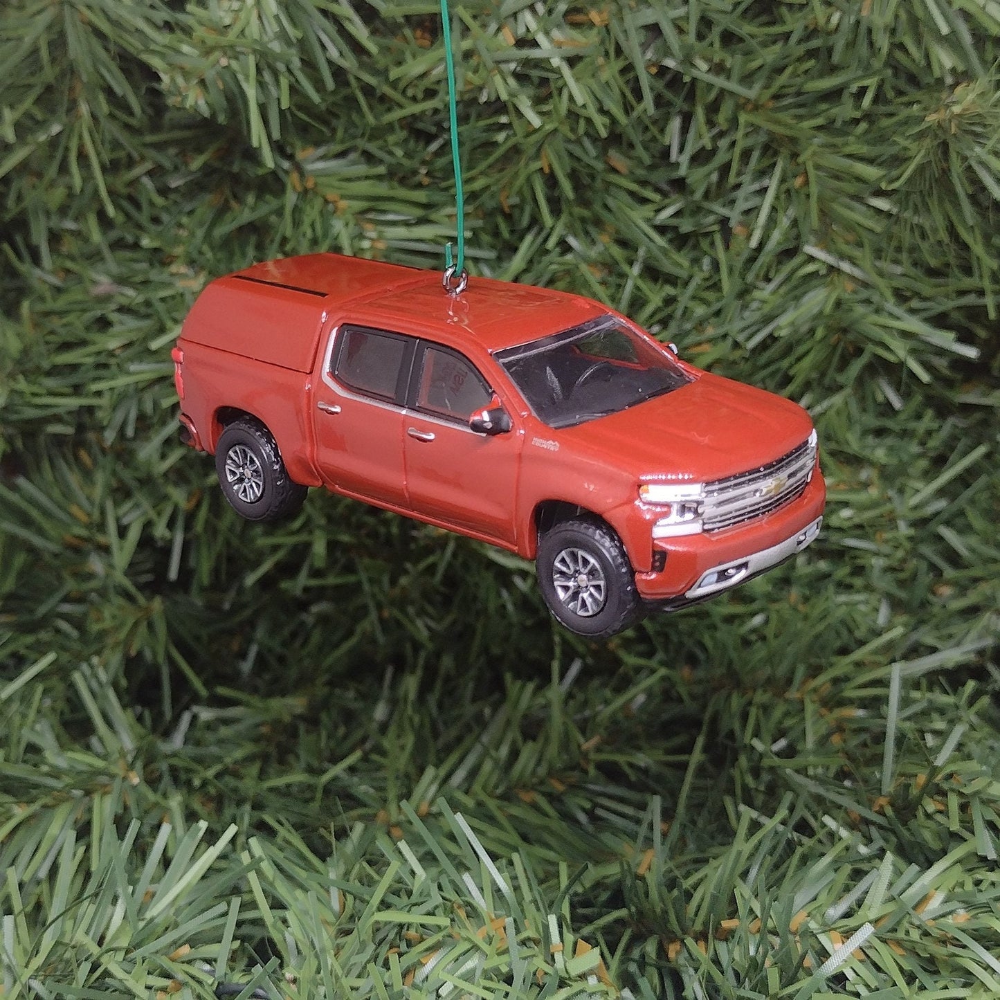 Chevy Silverado Ornament 2022-2024 Christmas tree decoration Chevrolet Pickup Truck 2023 Unique Xmas Tree Decoration G