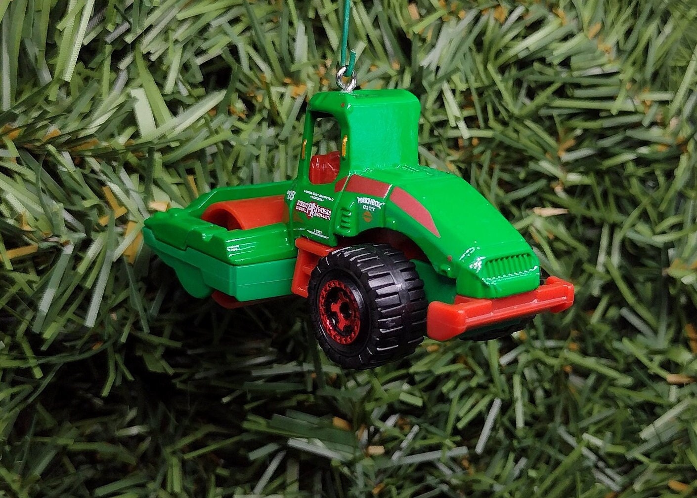 Roller Paving Construction Ornament Christmas Gift Unique Heavy Equipment Xmas Tree Decoration