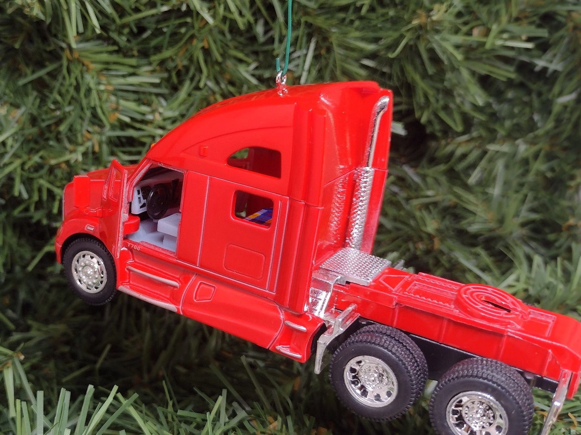 Kenworth Big Rig Ornament Christmas Gift Idea Fun Automotive Xmas tree Decoration 5 inches long Semi Tractor T-700