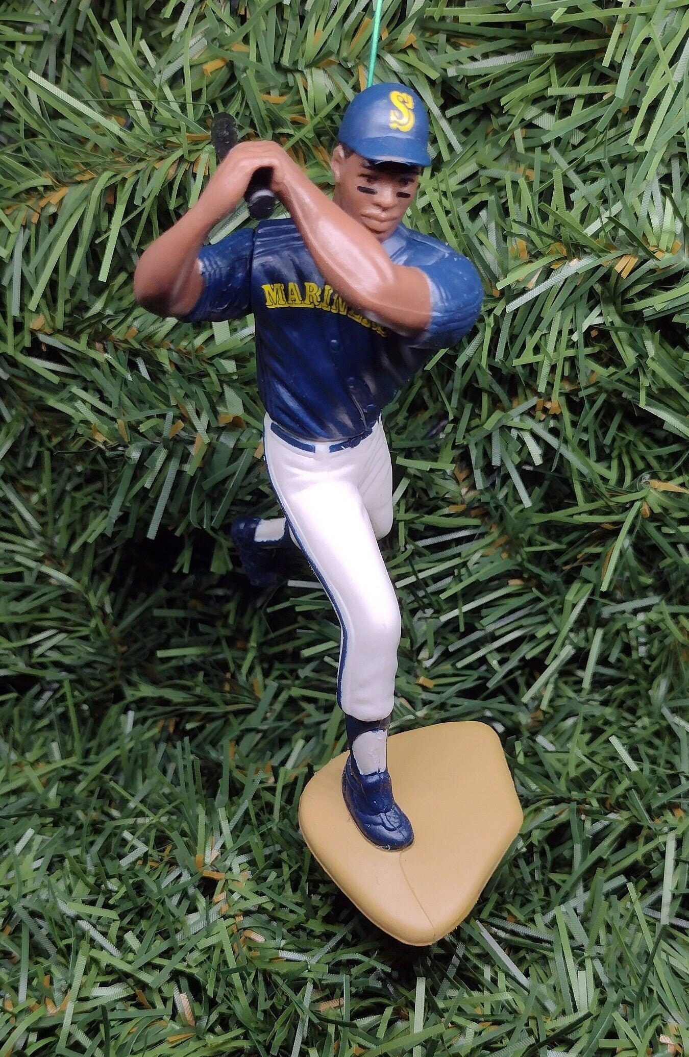 Ken Griffey Jr SEATTLE MARINERS Christmas tree ornament MLB baseball xmas figure