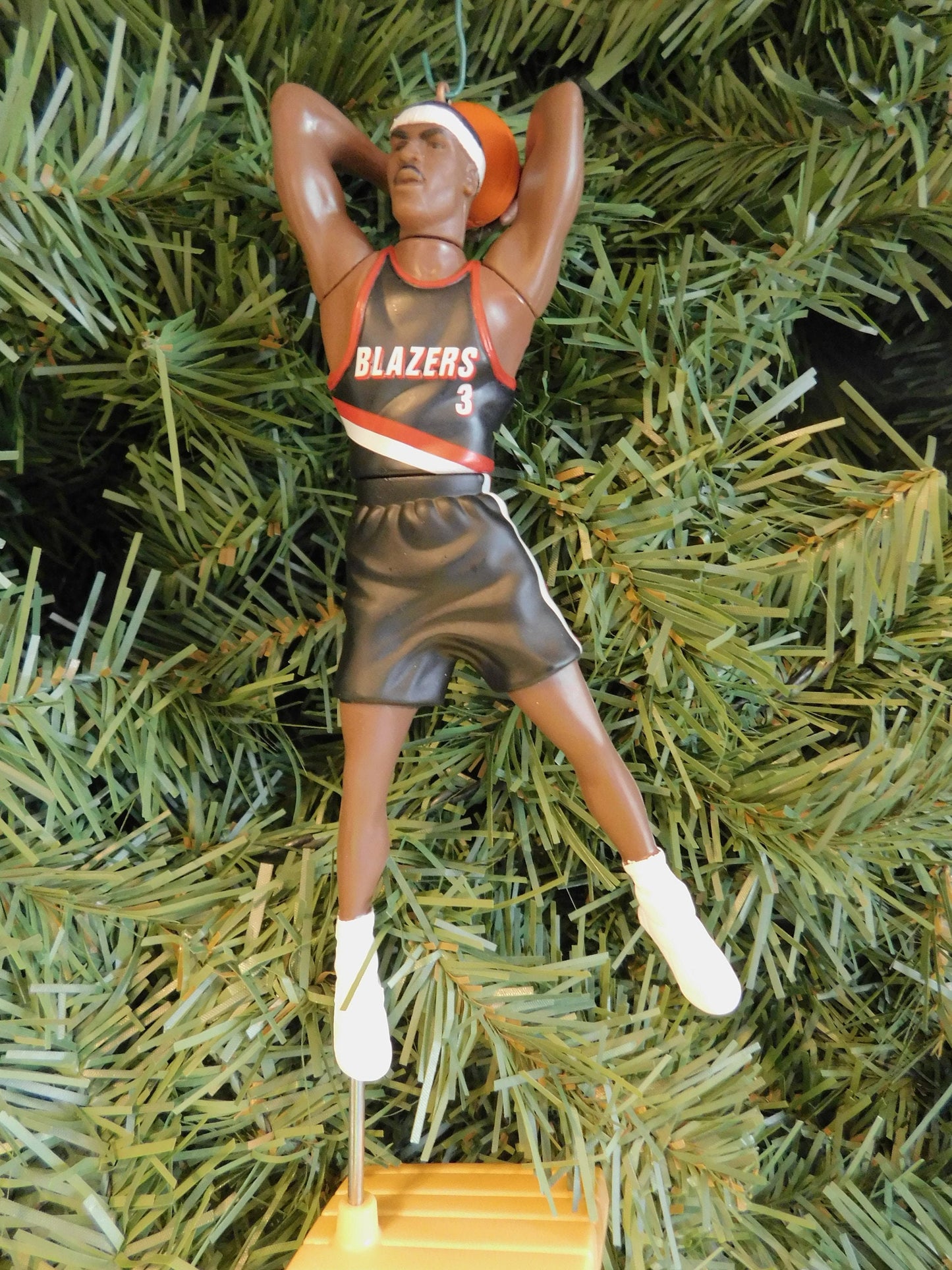 PORTLAND TRAIL BLAZERS Christmas ornament Clyde Drexler/Cliff Robinson + xmas tree nba basketball figure unique gift idea