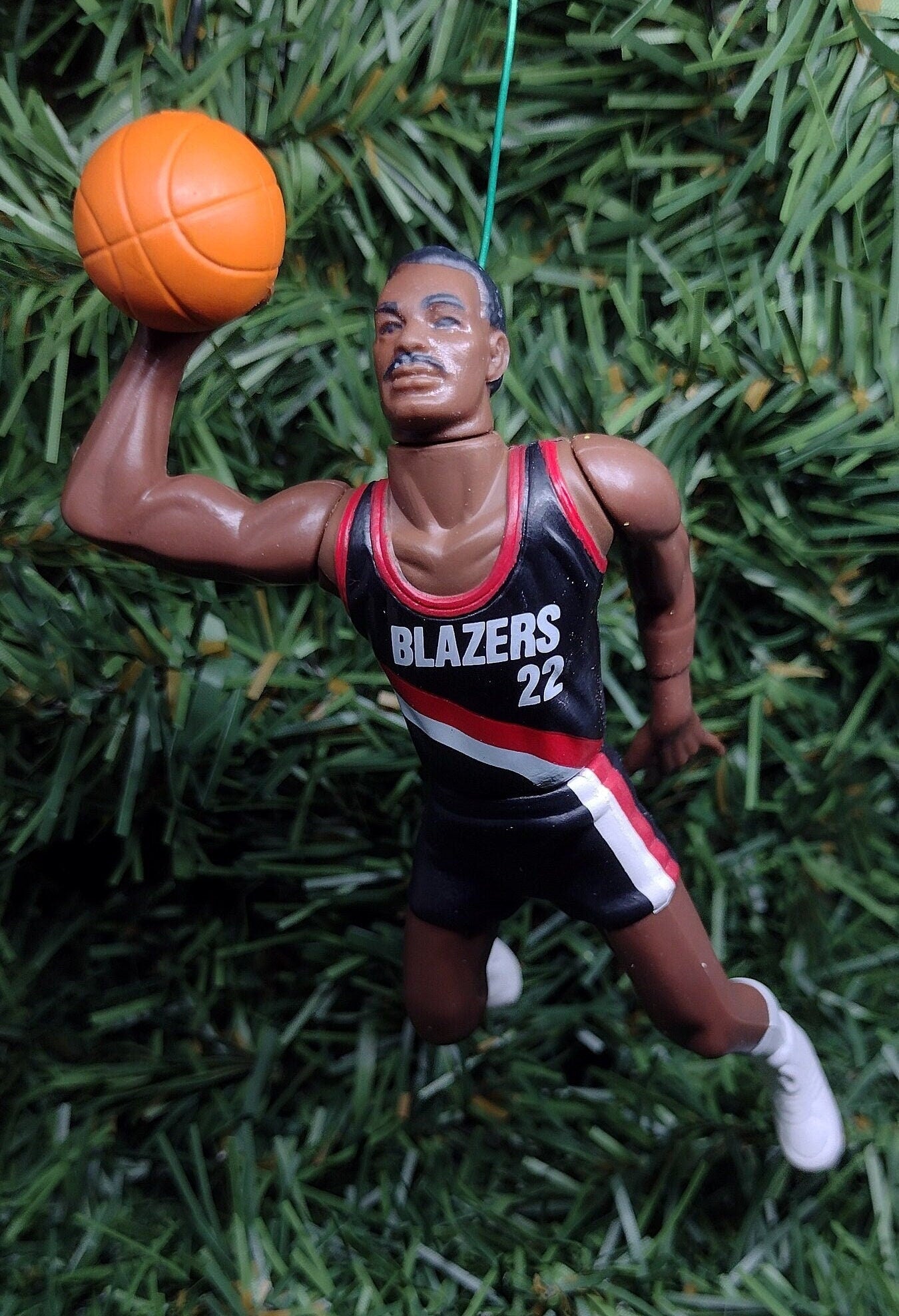 PORTLAND TRAIL BLAZERS Christmas ornament Clyde Drexler/Cliff Robinson + xmas tree nba basketball figure unique gift idea