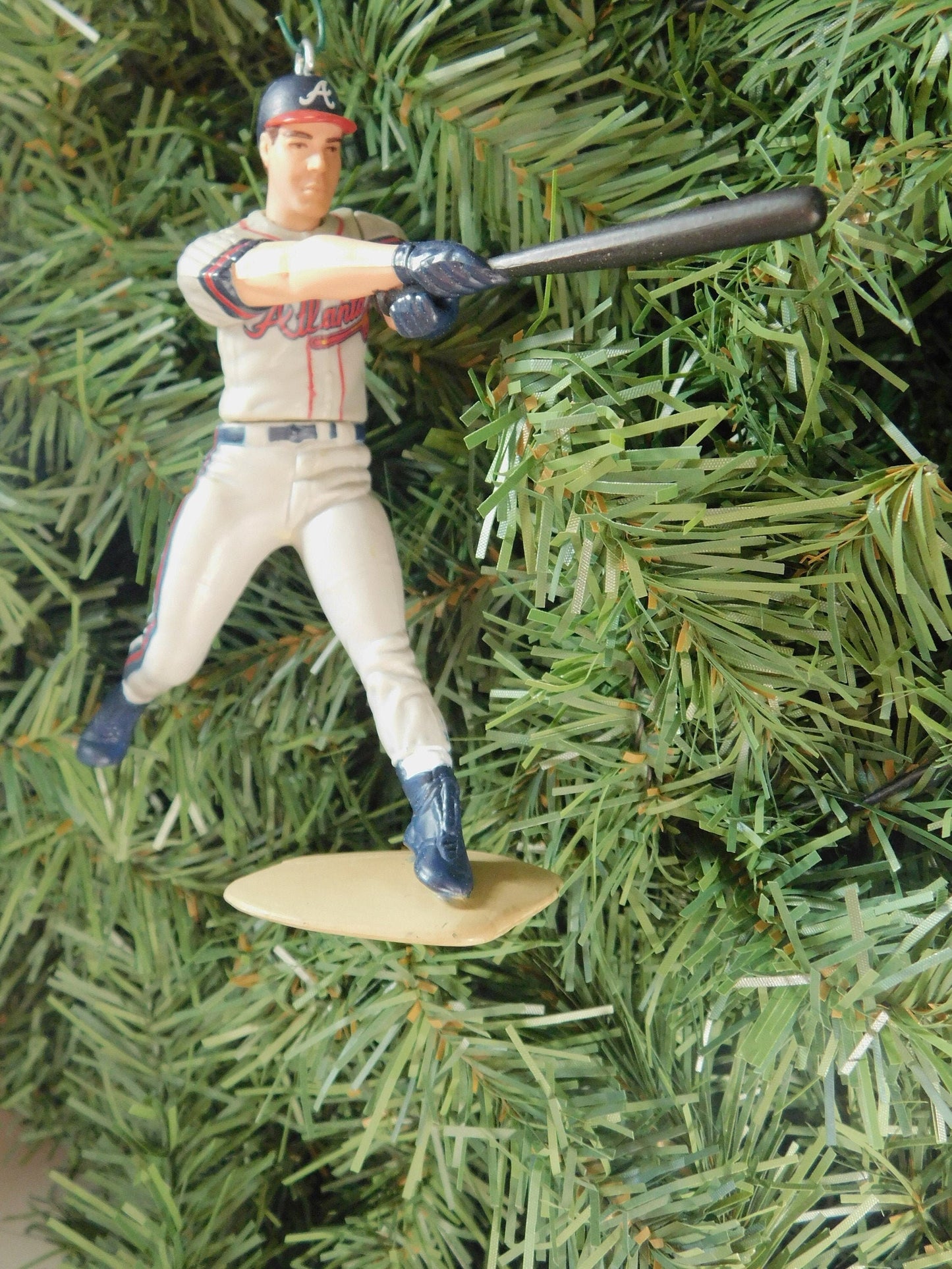 Greg Maddux ATLANTA BRAVES Christmas tree ornament baseball xmas figure unique gift idea