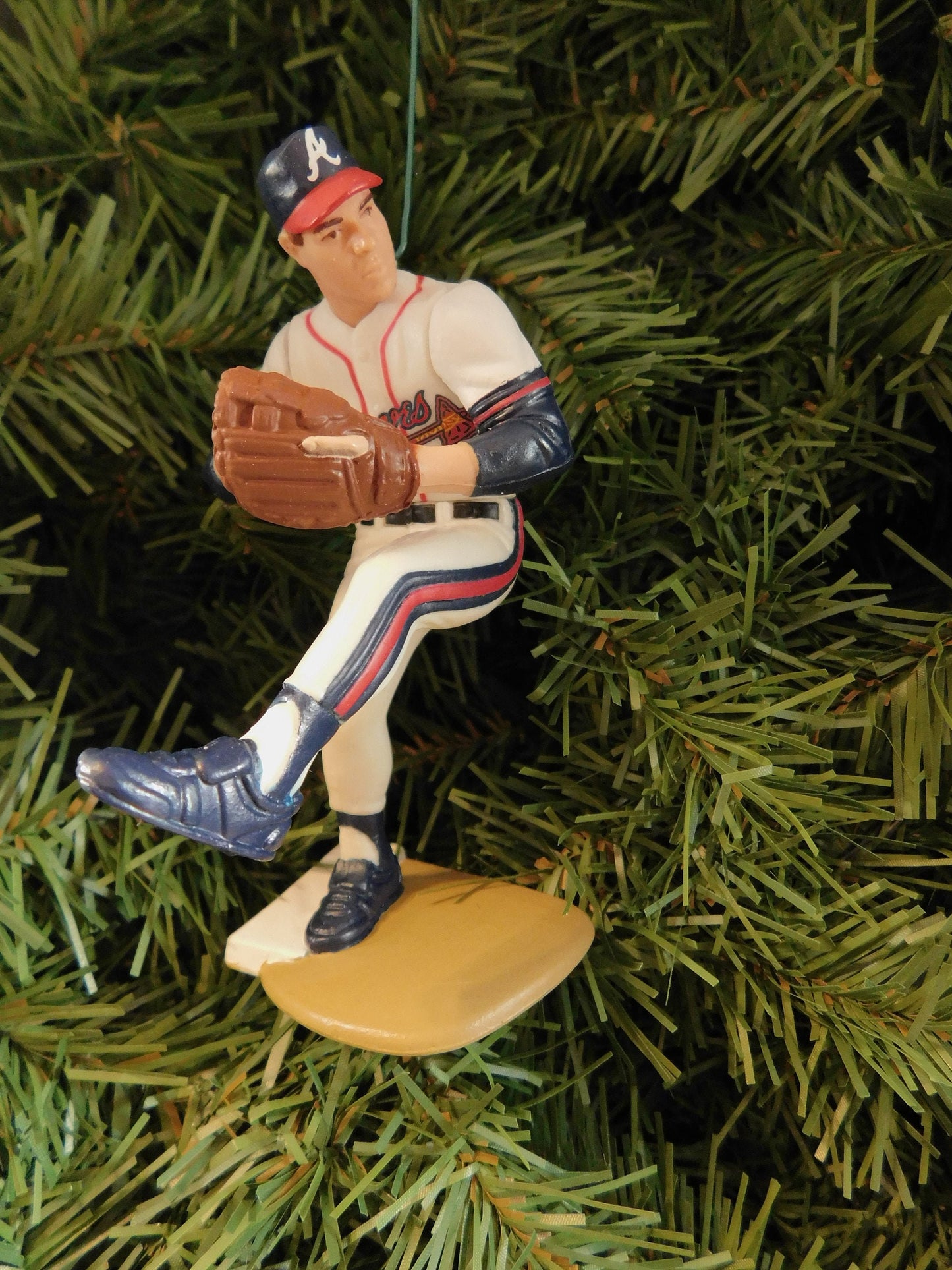 Greg Maddux ATLANTA BRAVES Christmas tree ornament baseball xmas figure unique gift idea