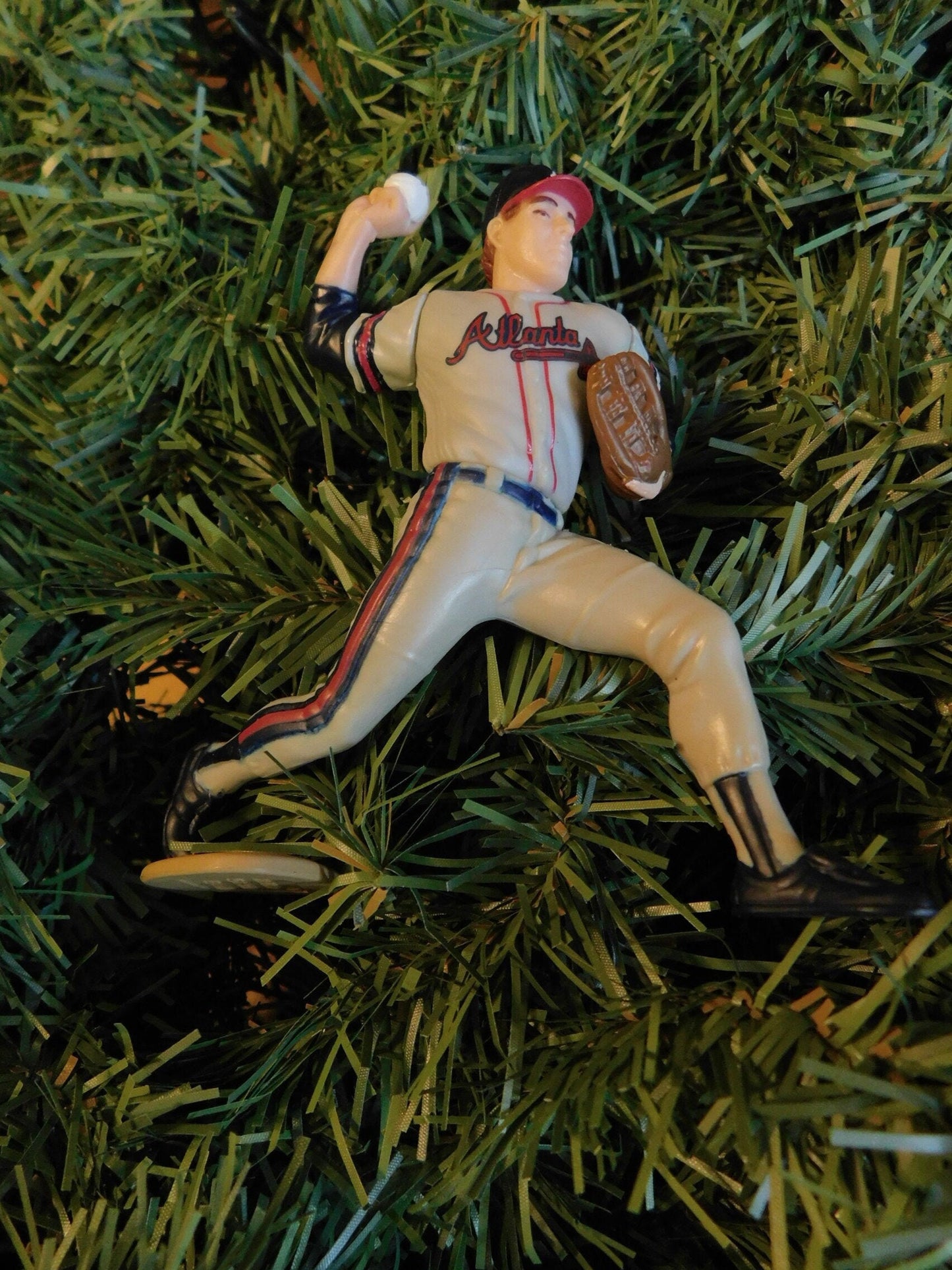 Greg Maddux ATLANTA BRAVES Christmas tree ornament baseball xmas figure unique gift idea