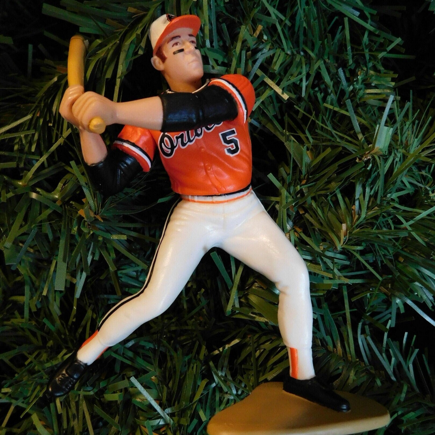 Brooks Robinson BALTIMORE ORIOLES Christmas tree ornament MLB baseball xmas figure unique gift idea