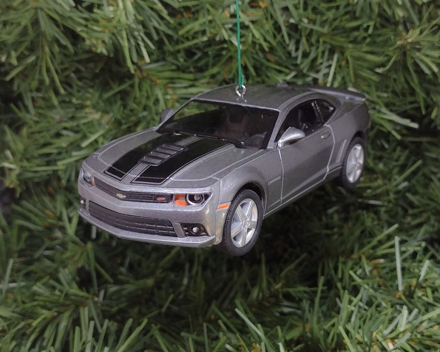 Chevy Camaro Ornament 2014 Christmas Tree Decoration Fun Automotive Xmas Gift Idea 5 inches long Chevrolet