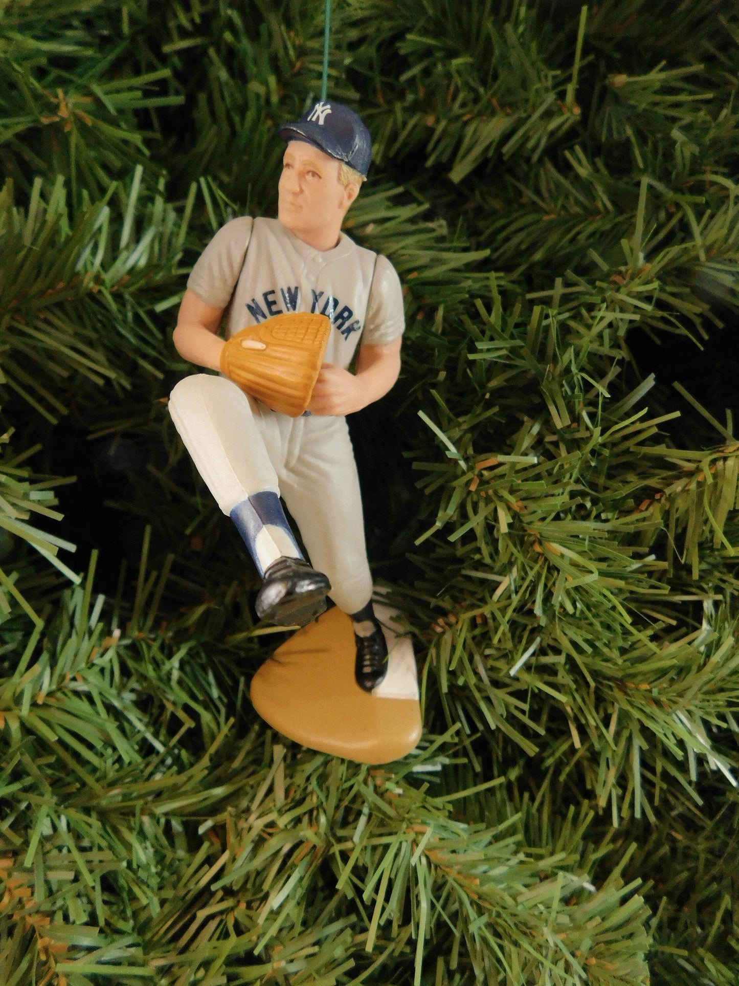 NEW YORK YANKEES ornament Whitey Ford Christmas tree decoration unique Xmas gift idea mlb baseball figure