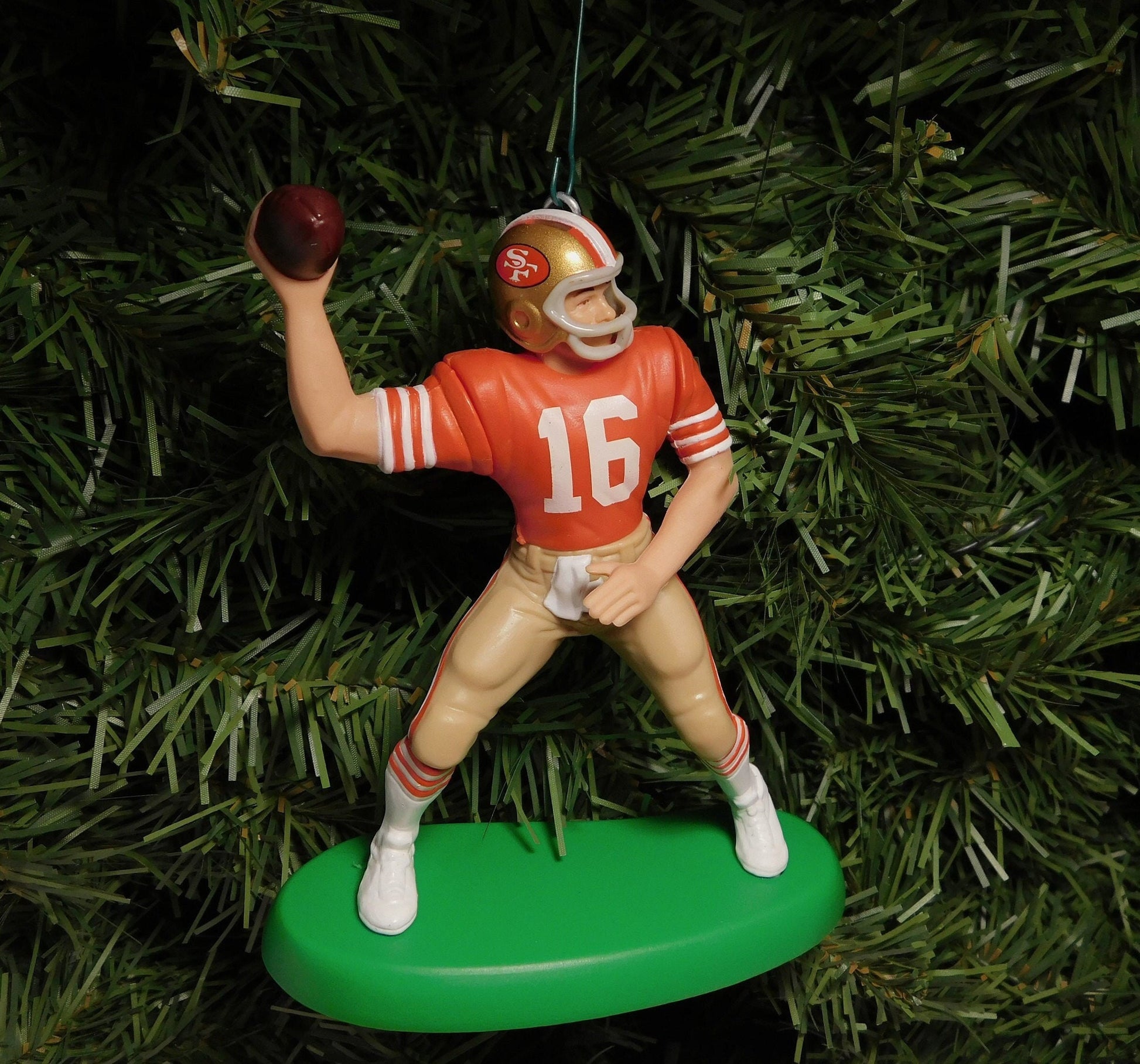 Joe Montana SAN FRANCISCO 49ERS Ornament Christmas Tree Decoration NFL football unique gift idea