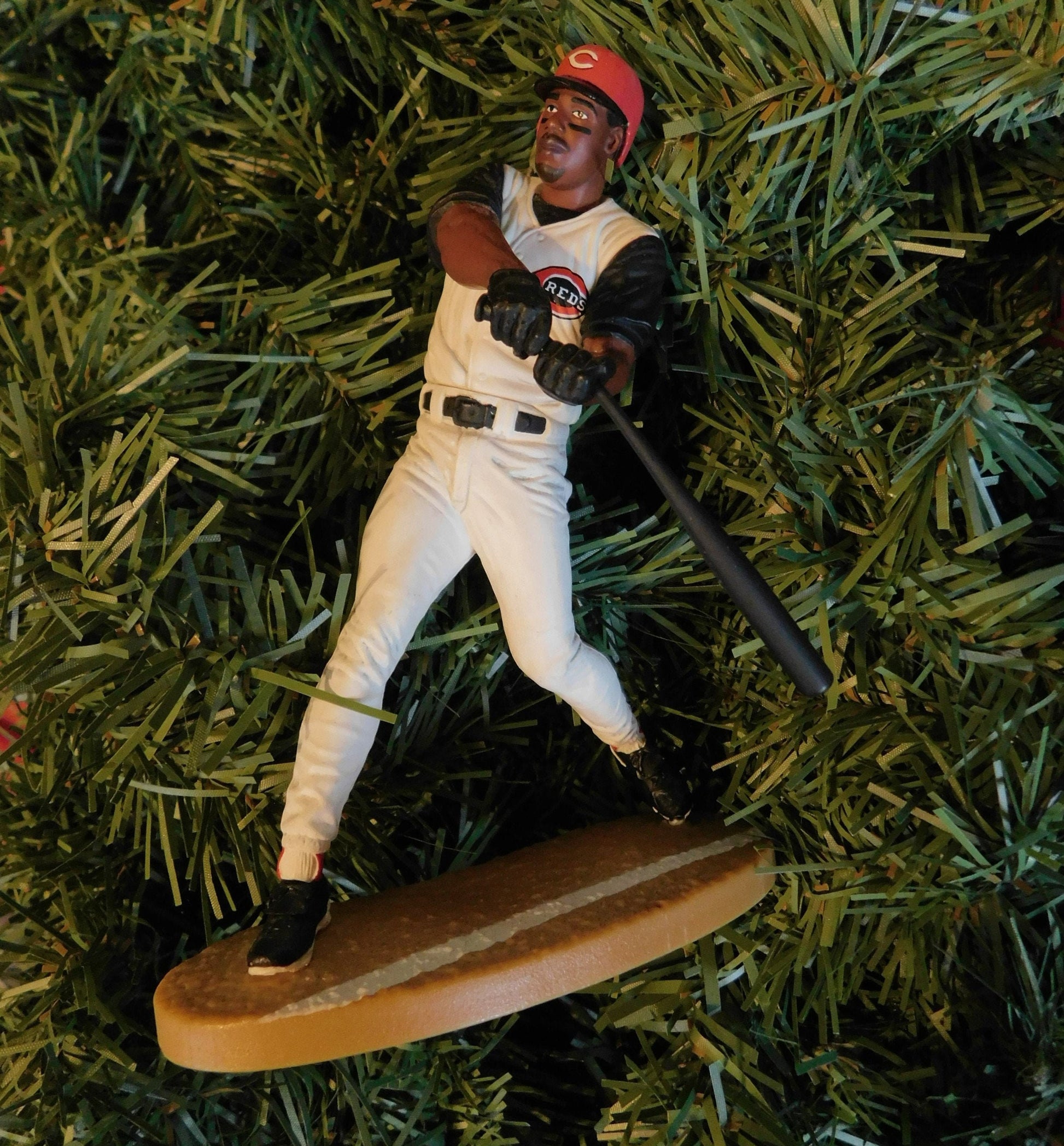 Ken Griffey Jr CINCINNATI REDS Christmas tree ornament MLB baseball xmas figure unique gift