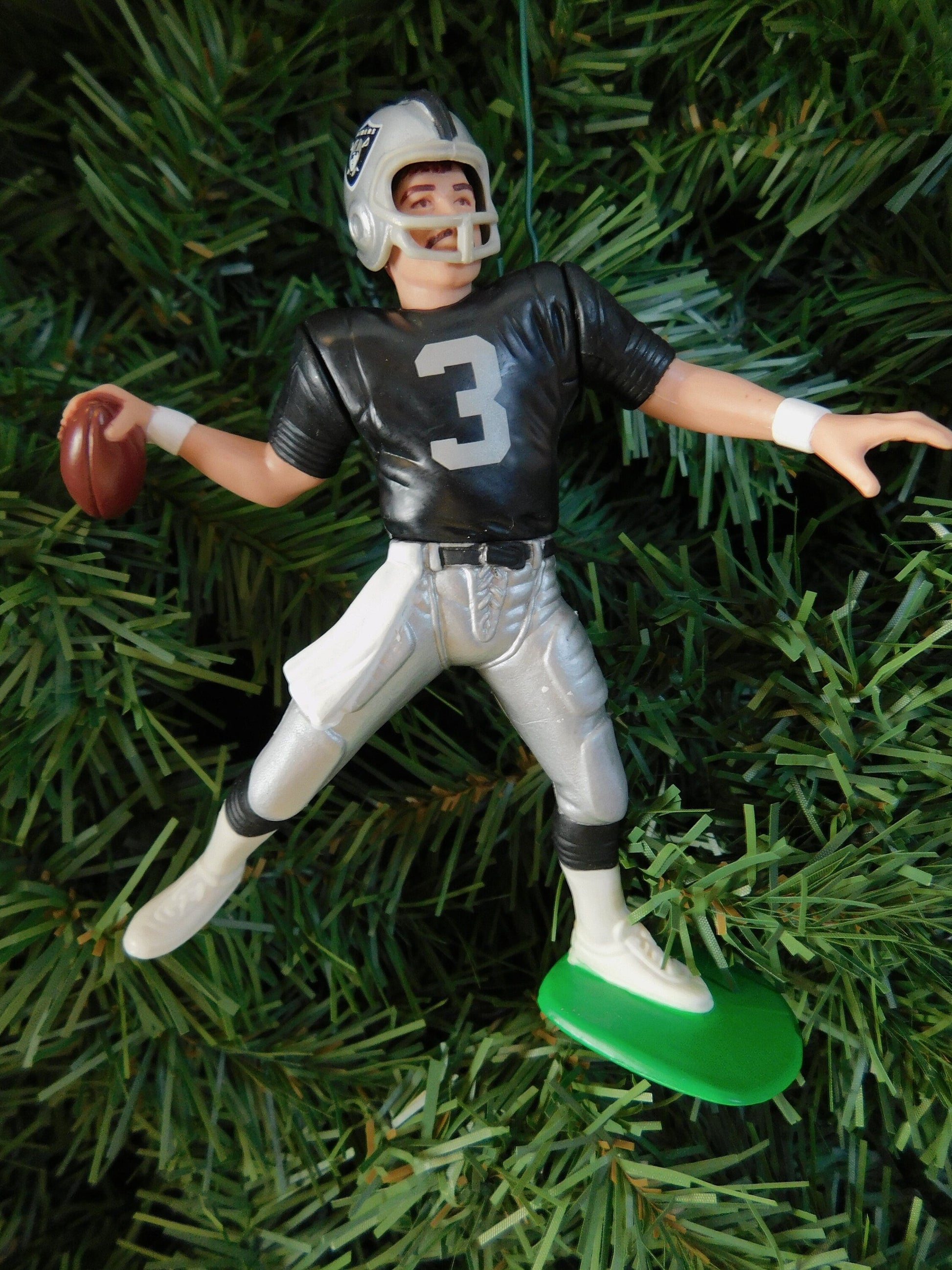 OAKLAND RAIDERS Christmas tree ornament Napoleon Kaufman/Terry McDaniel/Jeff George/Rocket Ismail nfl football figure Las Vegas