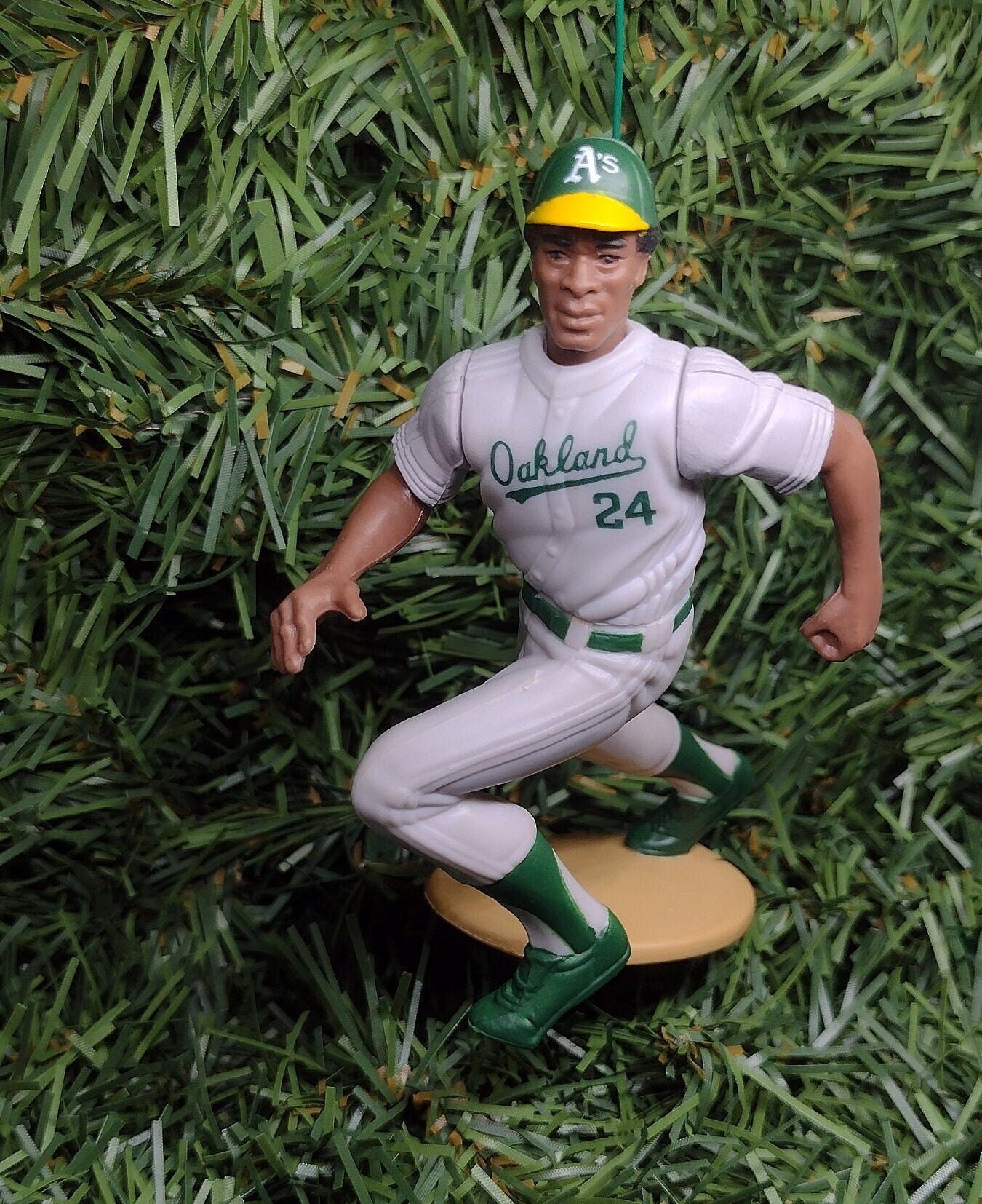 Rickey Henderson OAKLAND ATHLETICS A&#39;s Christmas tree ornament MLB baseball xmas figure unique gift idea