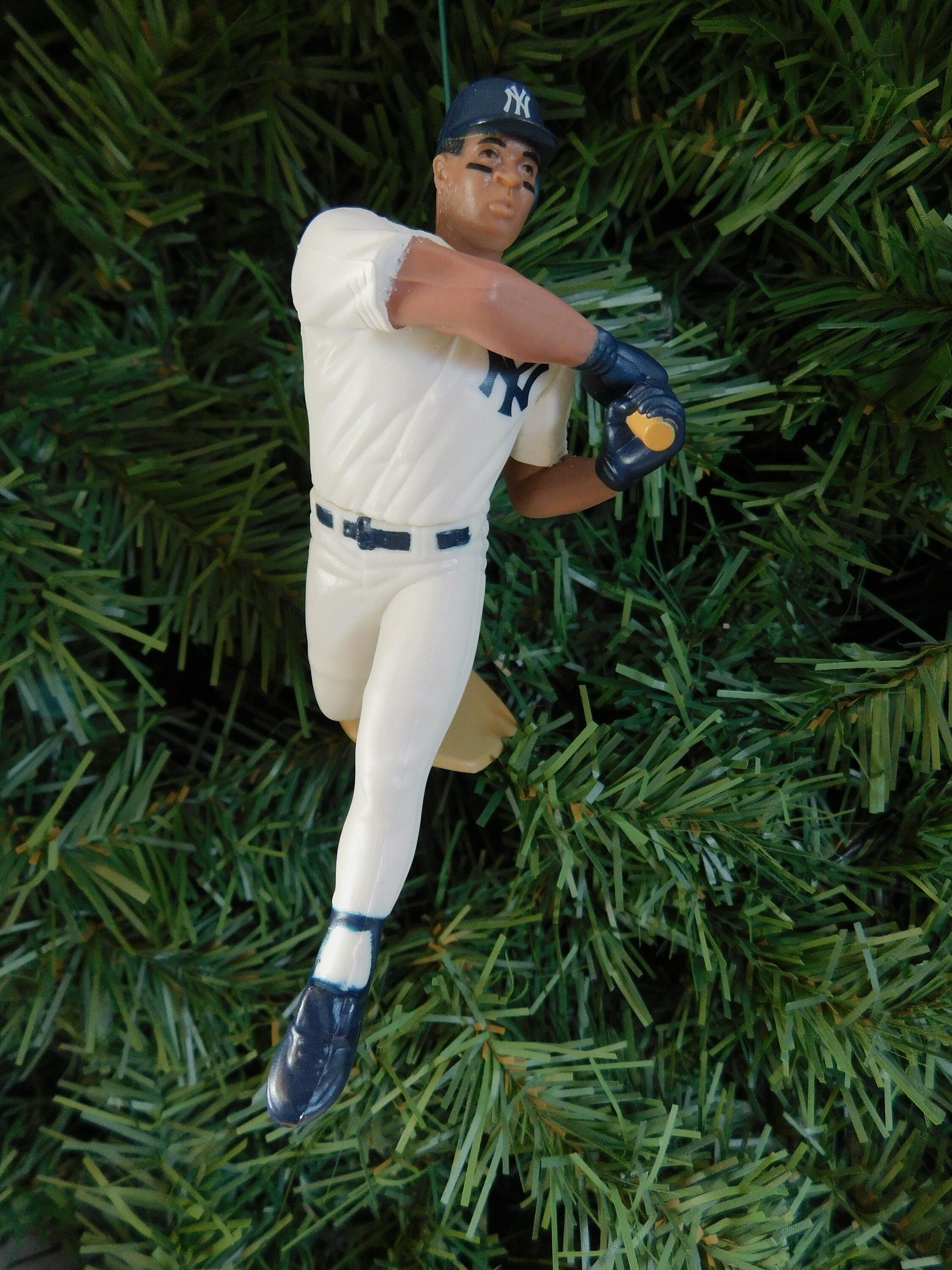 New York Yankees Ornament Bernie Williams Christmas Gift Idea Unique Xmas Tree Decoration MLB Baseball Figure