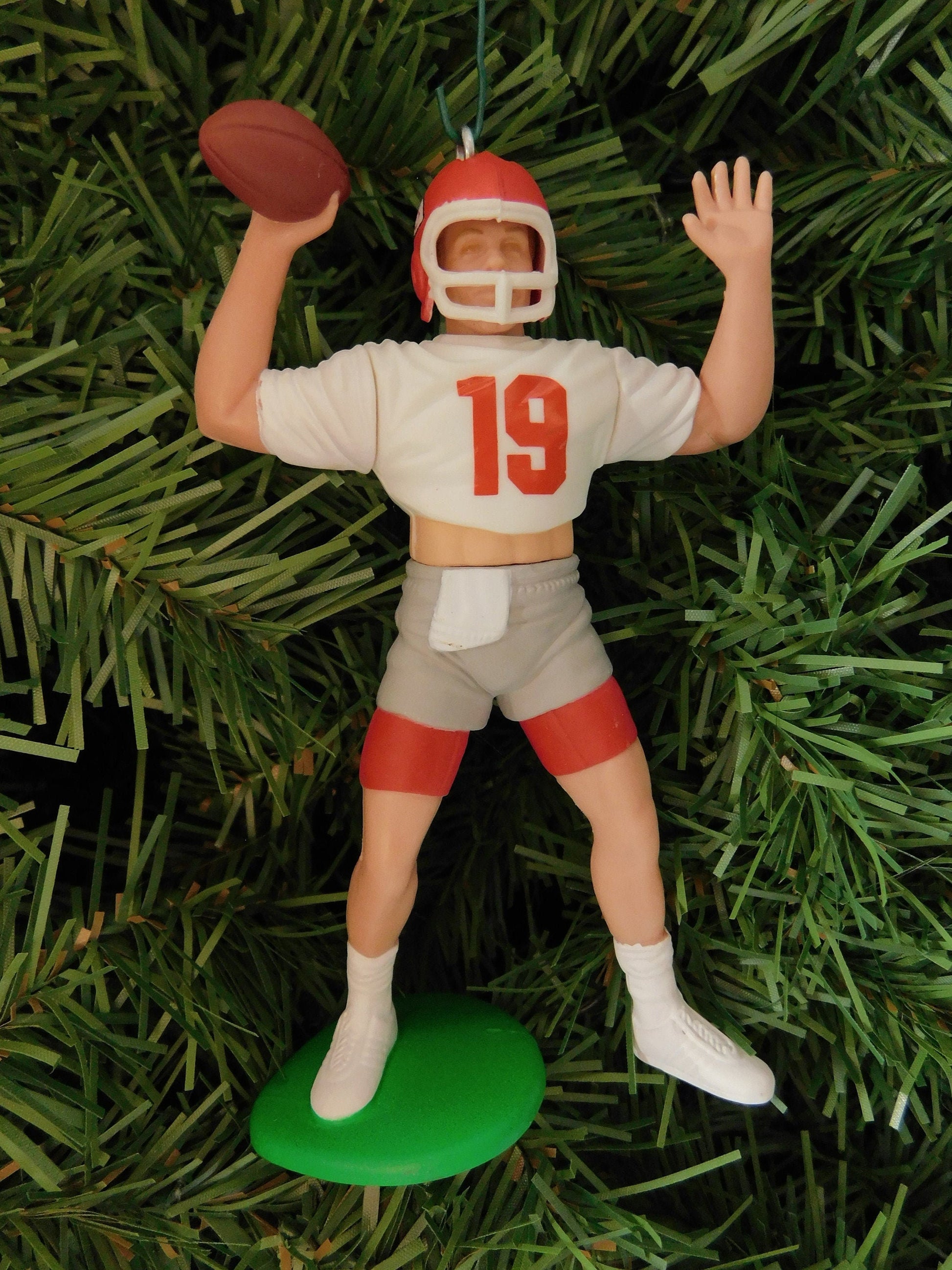 Joe Montana KANSAS CITY CHIEFS Christmas tree ornament xmas nfl football figure unique gift