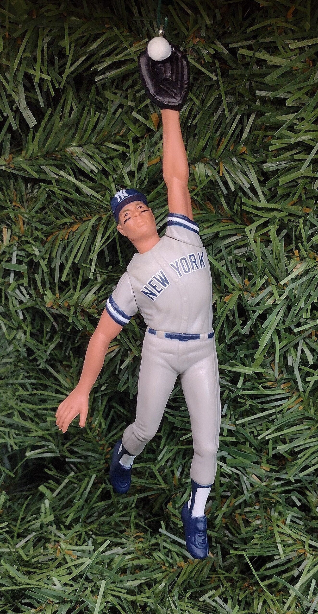 New York Yankees Ornament Bernie Williams Christmas Gift Idea Unique Xmas Tree Decoration MLB Baseball Figure