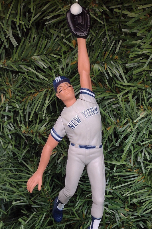 New York Yankees Ornament Bernie Williams Christmas Gift Xmas Tree Decoration MLB Baseball Figure