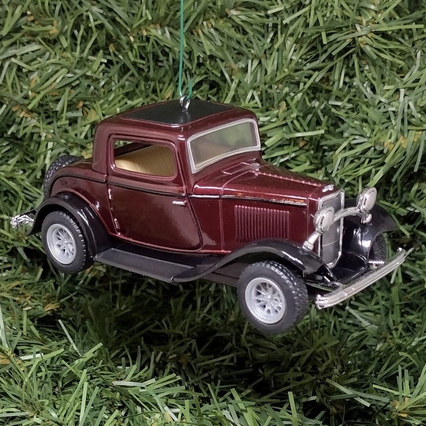 1932 FORD Ornament 3 Window Coupe Christmas Tree Decoration Unique Xmas Gift Idea 5 inches long maroon