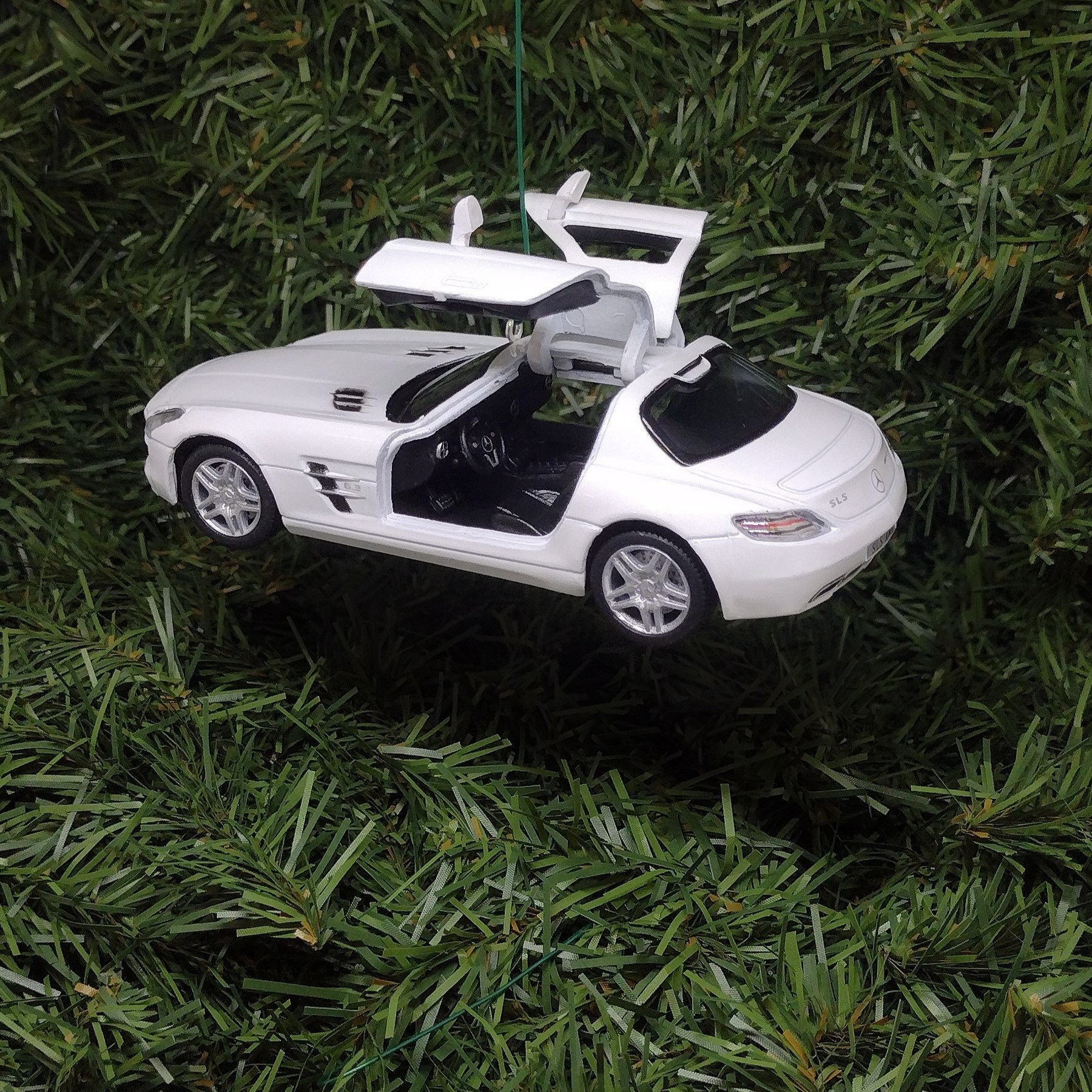 Mercedes SLS AMG Ornament Christmas Tree Decoration Fun Automotive Xmas Gift Idea 5 inches long 2010-2015 White