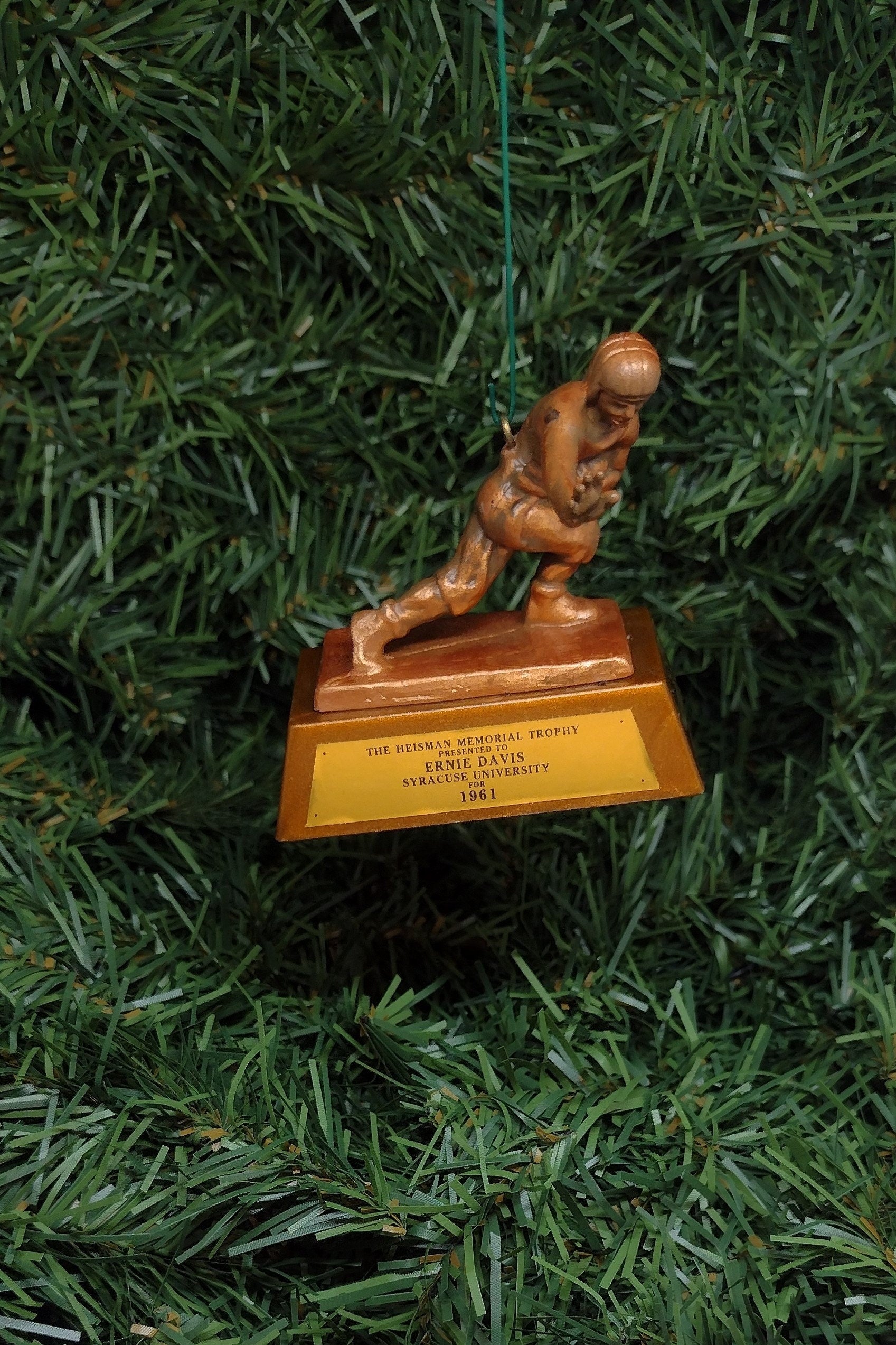 Ernie Davis SYRACUSE ORANGEMEN Christmas tree ornament mini Heisman Trophy xmas ncaa football figure unique gift idea Orange