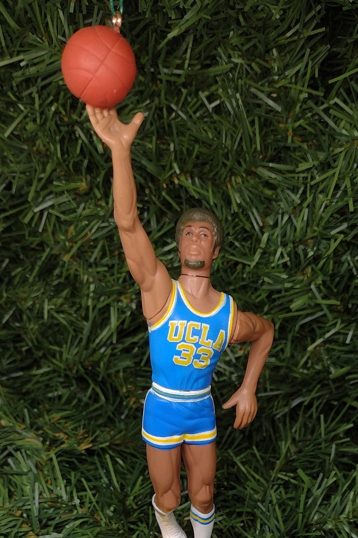 UCLA BRUINS Christmas Ornament Kareem Abdul Jabbar NCAA Basketball Figure