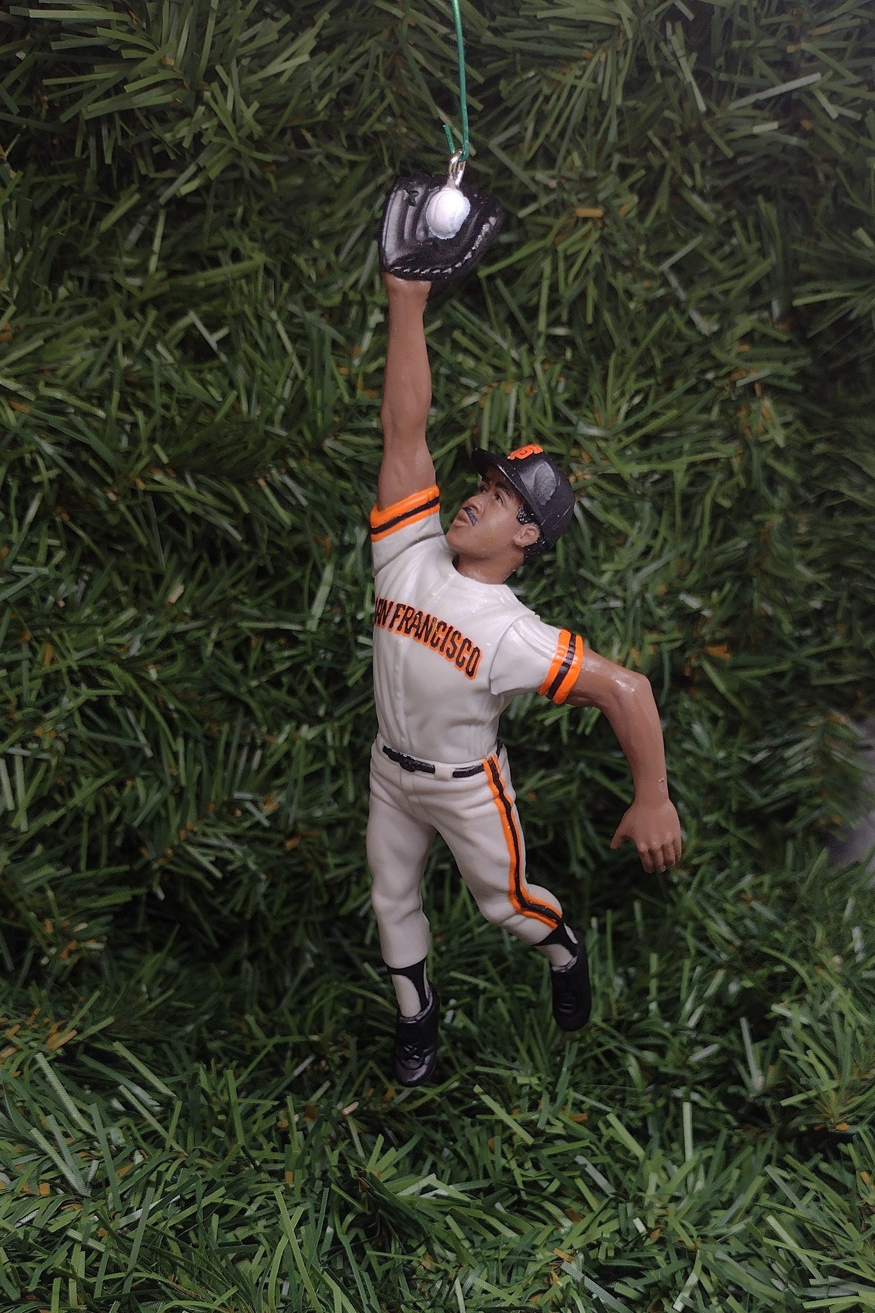 Barry Bonds SAN FRANCISCO GIANTS Christmas ornament mlb baseball xmas tree figure unique gift idea Giant ornament