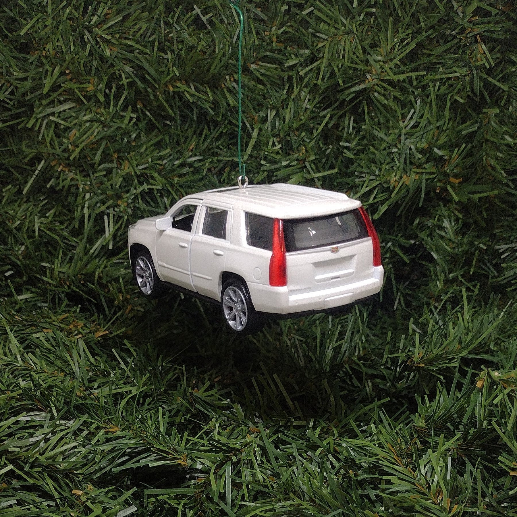 CADILLAC ESCALADE Ornament 2017 Christmas Tree Decoration Unique Xmas Gift Idea 5 inches long White Caddy 2015 - 2020