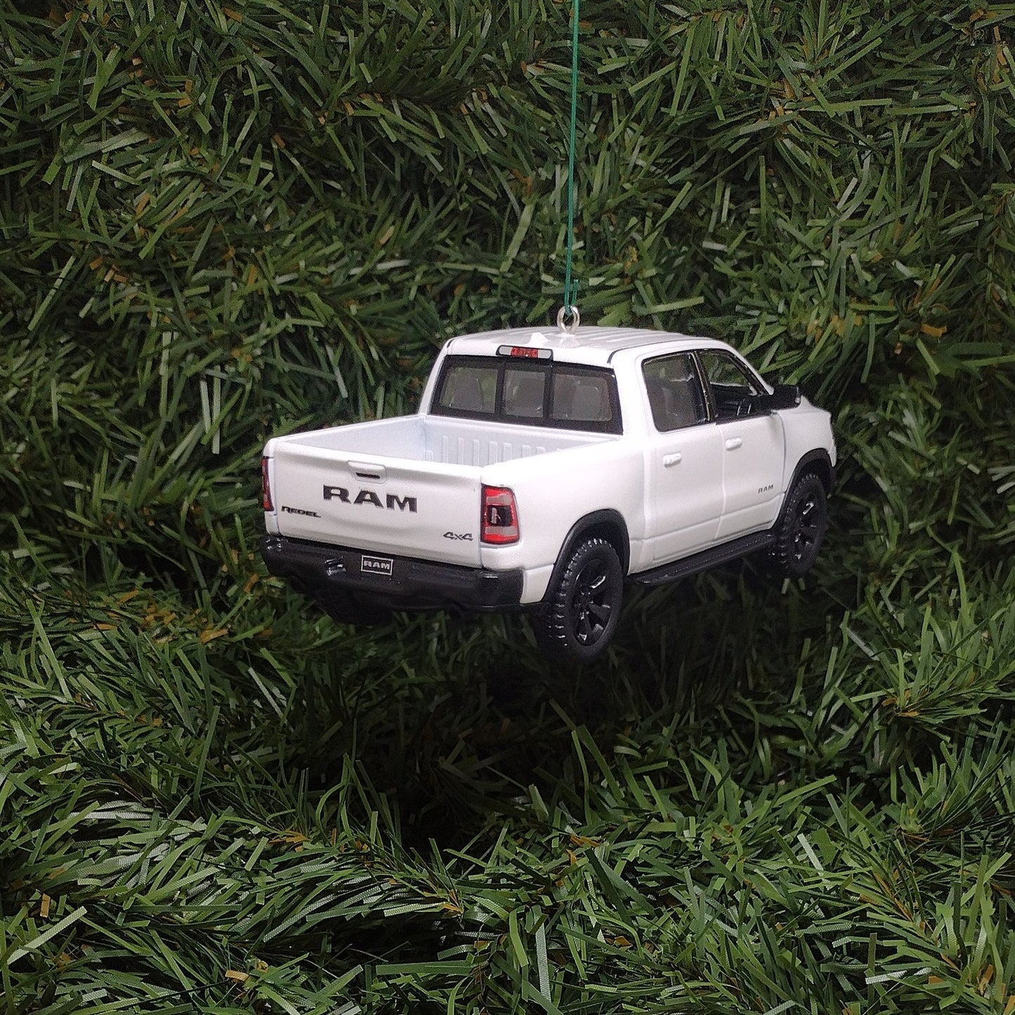 DODGE RAM 1500 Ornament 2019 Christmas Gift Idea Unique Xmas Tree Decoration 4x4 Pickup Truck doors open