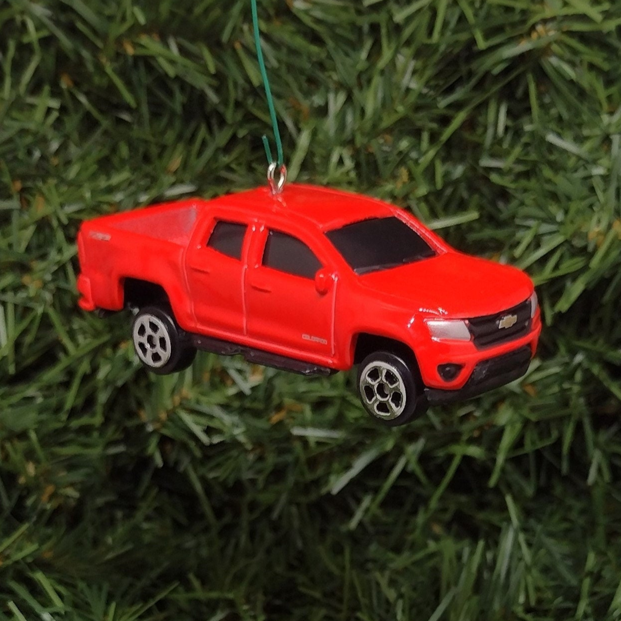 Chevy Colorado Ornament 2015-2020 Christmas tree decoration Chevrolet truck unique Xmas gift idea