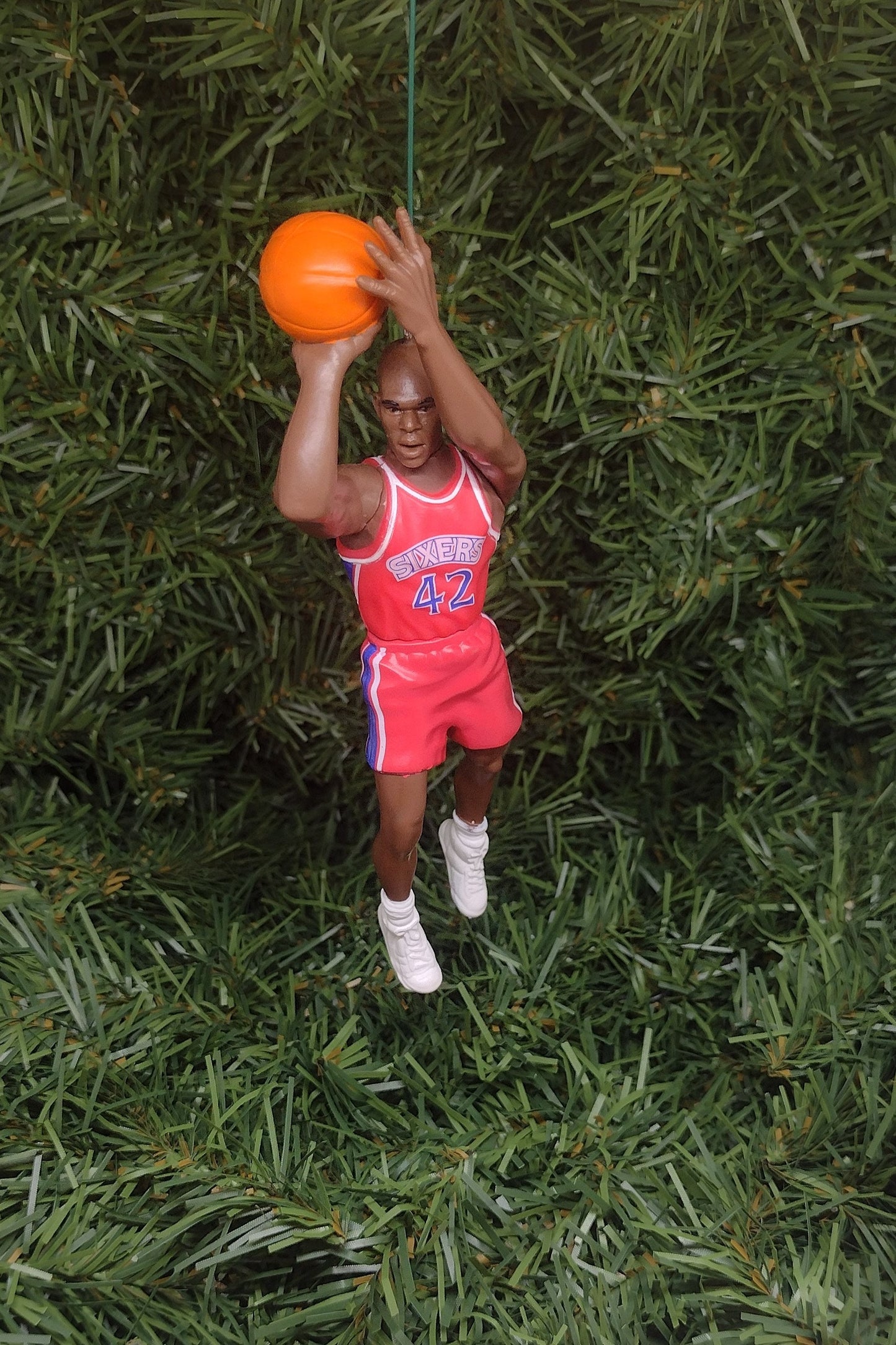 PHILADELPHIA 76ERS Christmas Ornaments Charles Barkley/Allen Iverson/Julius Erving/Manute Bol Xmas Sixers NBA basketball Unique Gift Idea