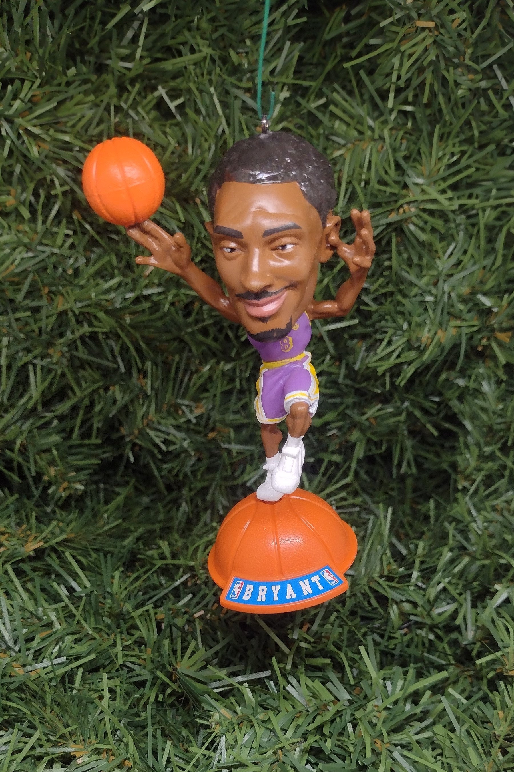 Kobe Bryant LOS ANGELES LAKERS ornament Christmas tree decoration unique Xmas gift idea nba basketball figure