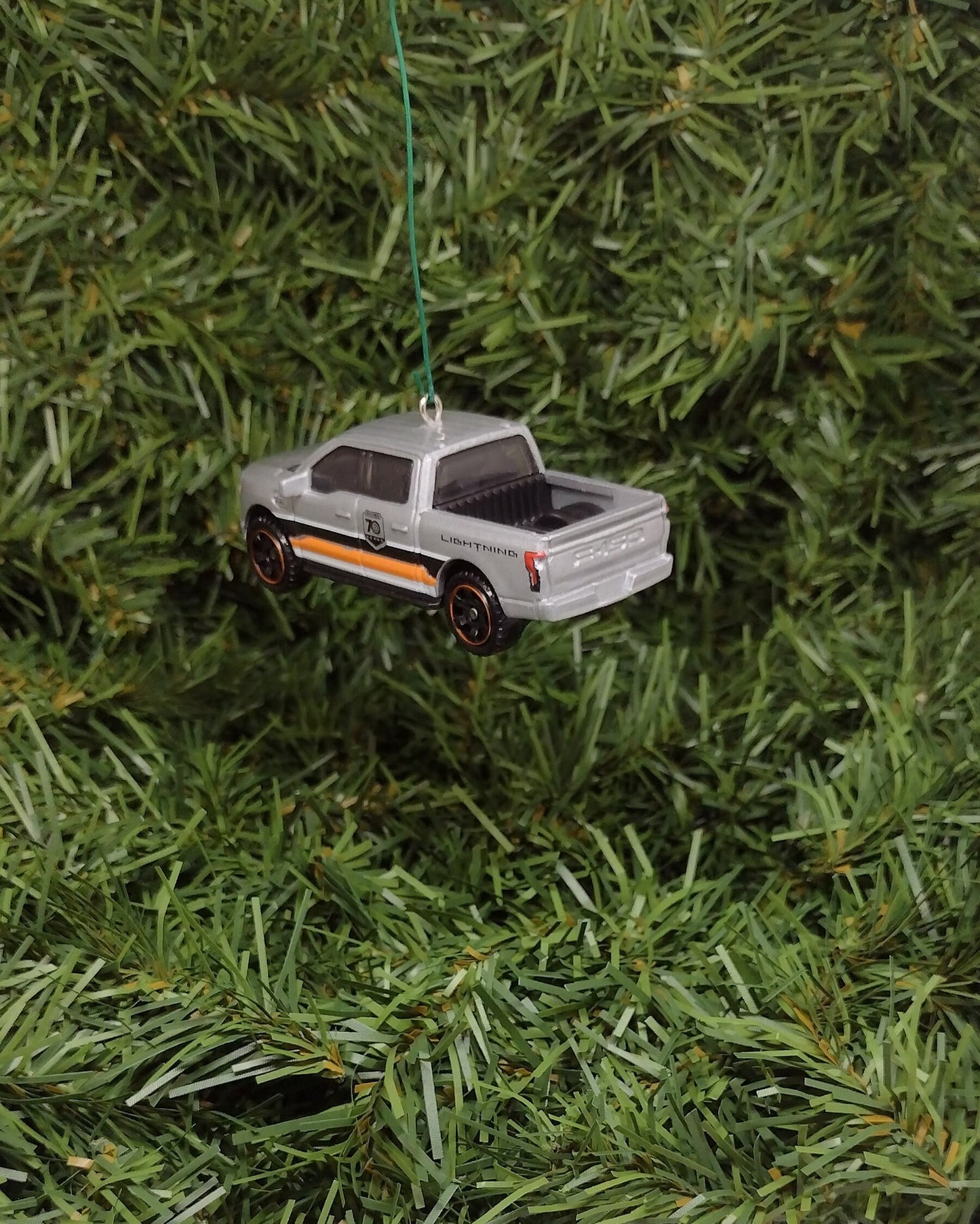 Ford F-150 Ornament 2022 Lightning Pickup Truck Christmas tree decoration fun automotive gift for car enthusiast or man cave tree