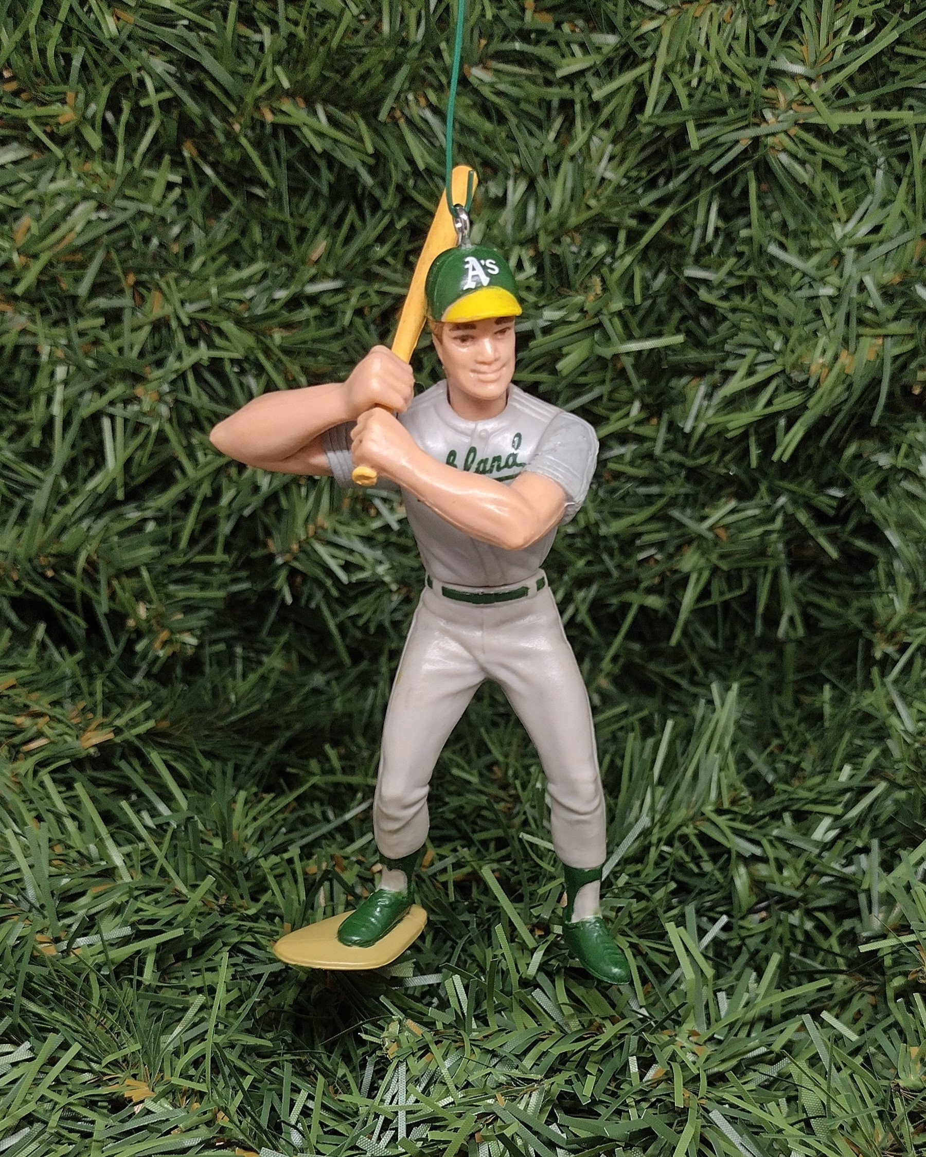 Mark McGwire OAKLAND ATHLETICS A's Ornament Christmas Tree Decoration MLB Baseball Xmas Figure Unique Gift Idea